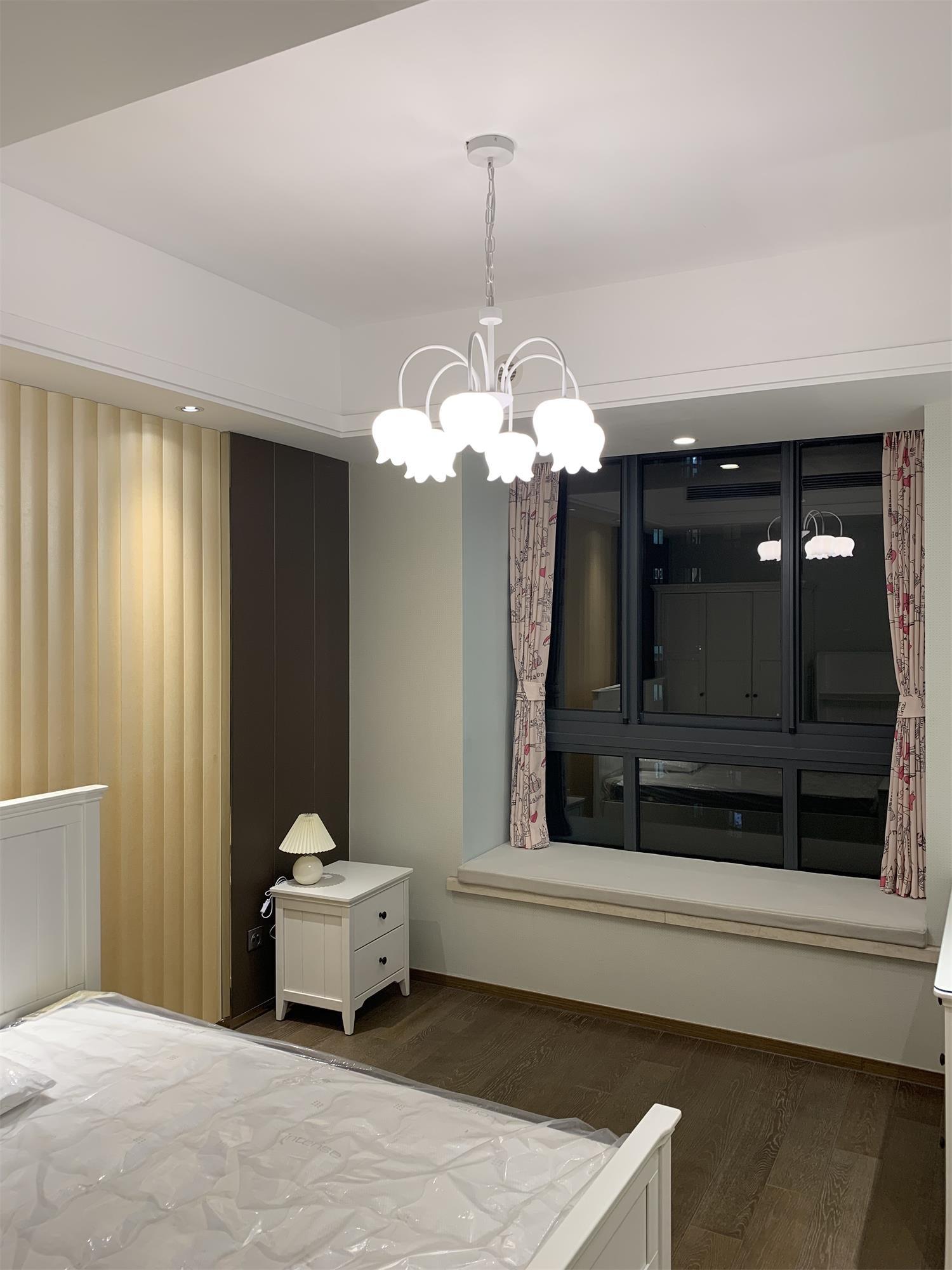 Lustra Vintage Kronleuchter aus Metall-Letslighting