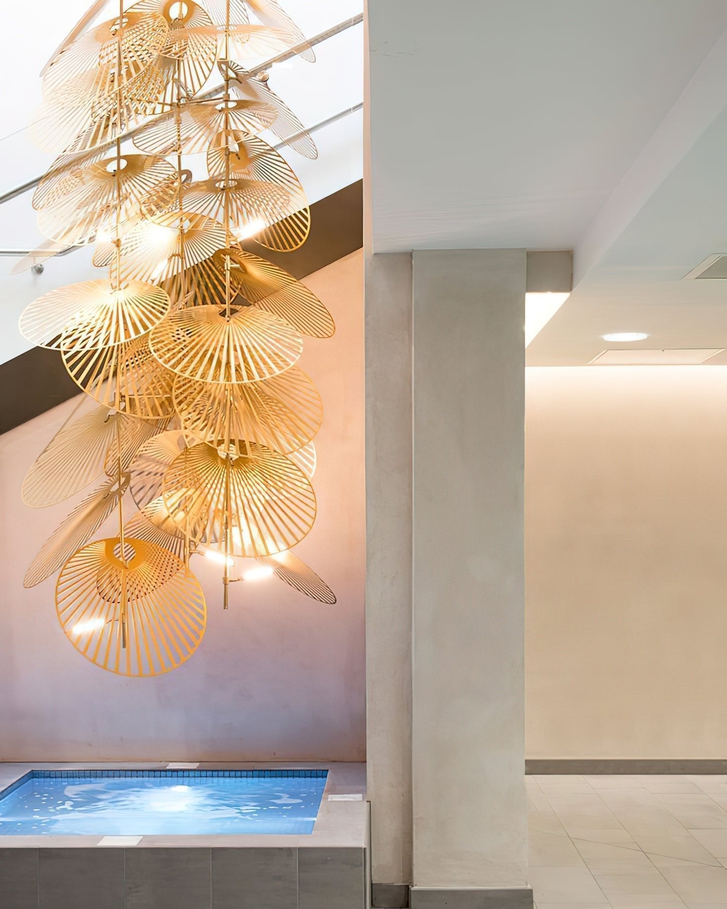 Odoraris Luxus Blatt Kronleuchter-Letslighting