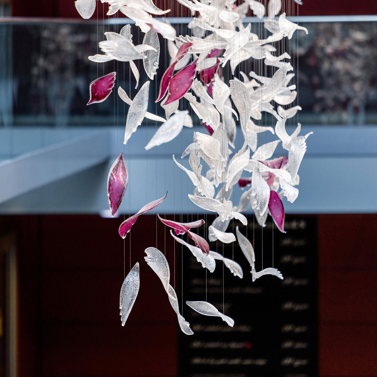 Zathaara Glas Feder Form Kronleuchter-Letslighting