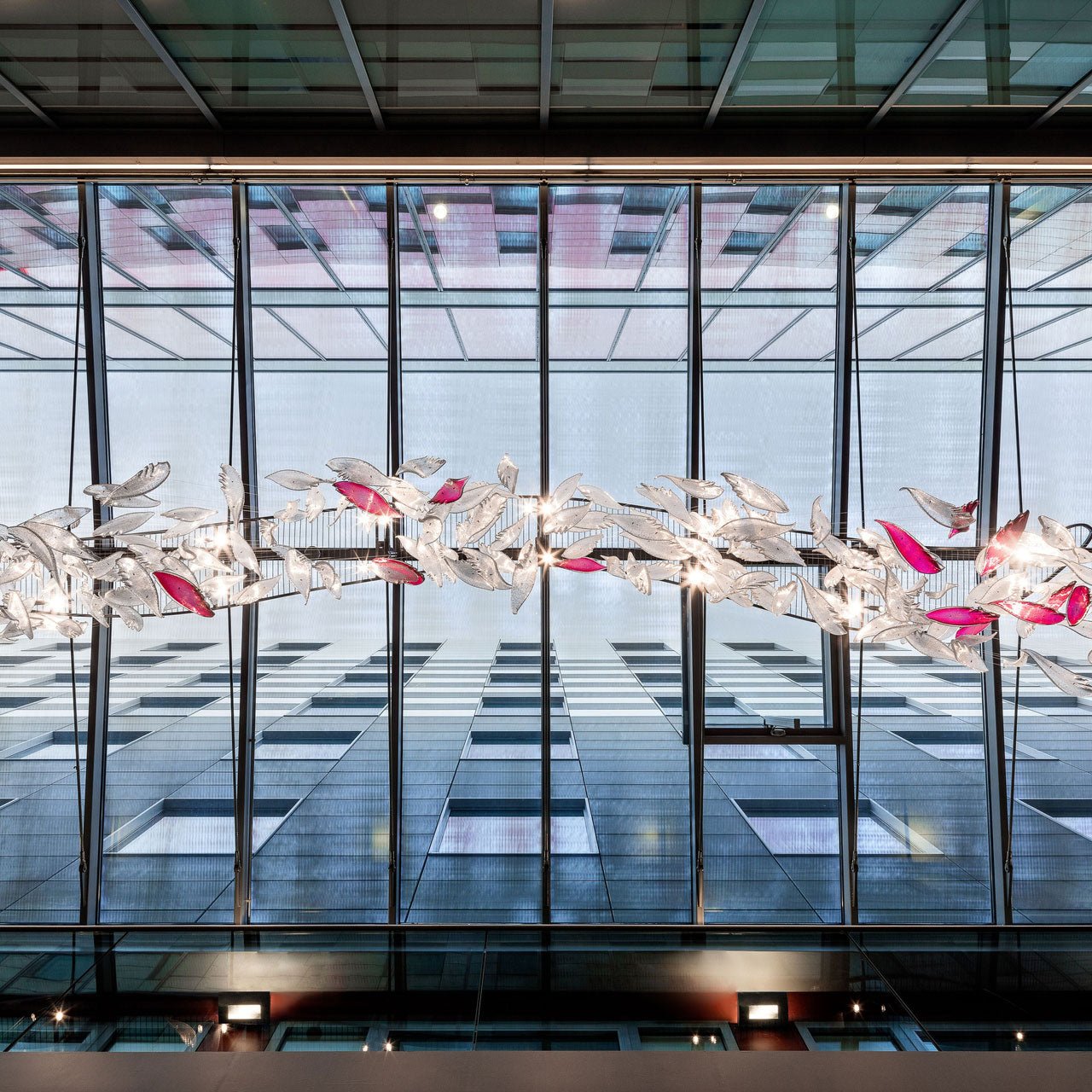 Zathaara Glas Feder Form Kronleuchter-Letslighting