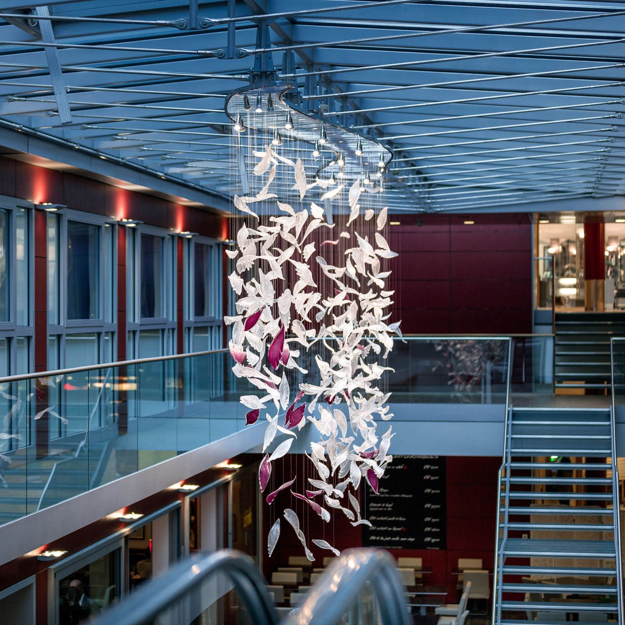 Zathaara Glas Feder Form Kronleuchter-Letslighting
