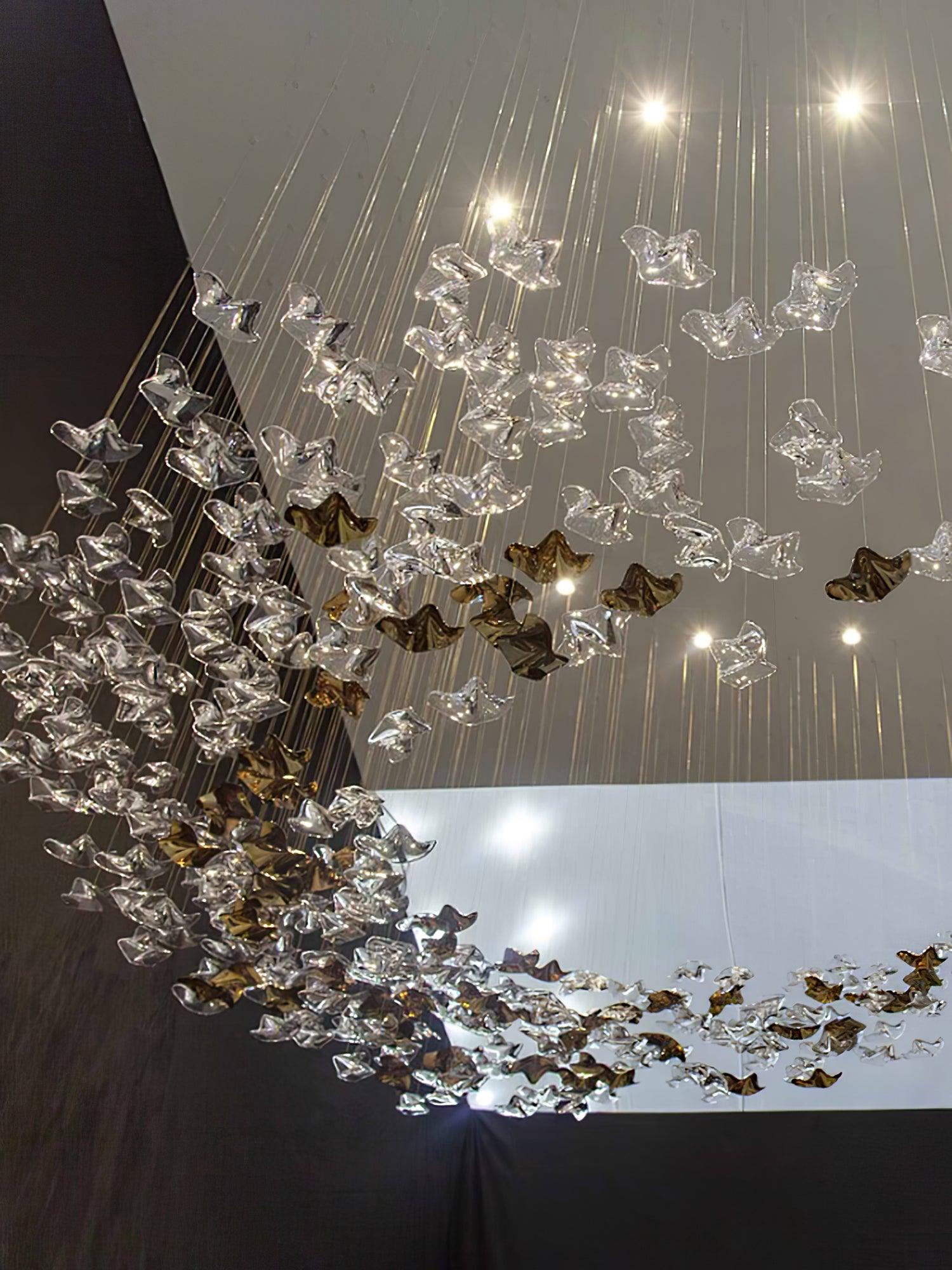 Cezorisra Luxuriöser linearer Kronleuchter aus Messing-Letslighting