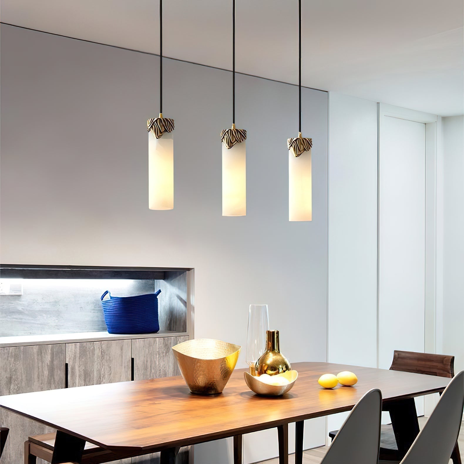 Quiver Modern Minimalist Brass Alabaster Pendant Light - Letslighting