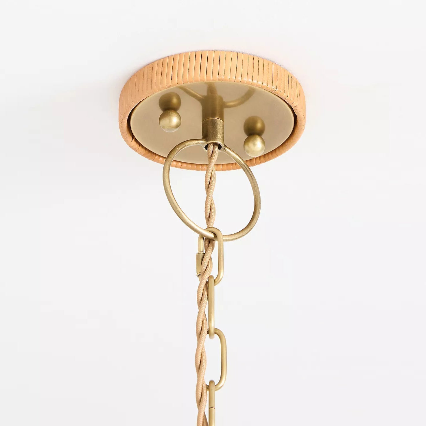 Delphine Eleganter Naturgeflecht-Rattan-Kronleuchter-Letslighting