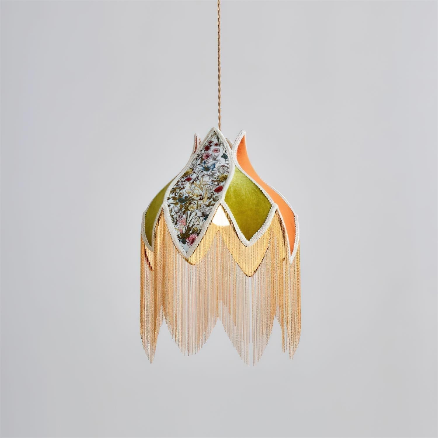 Pendelleuchte Blumenblatt Stoffschirm Fransen Bohemian-Letslighting