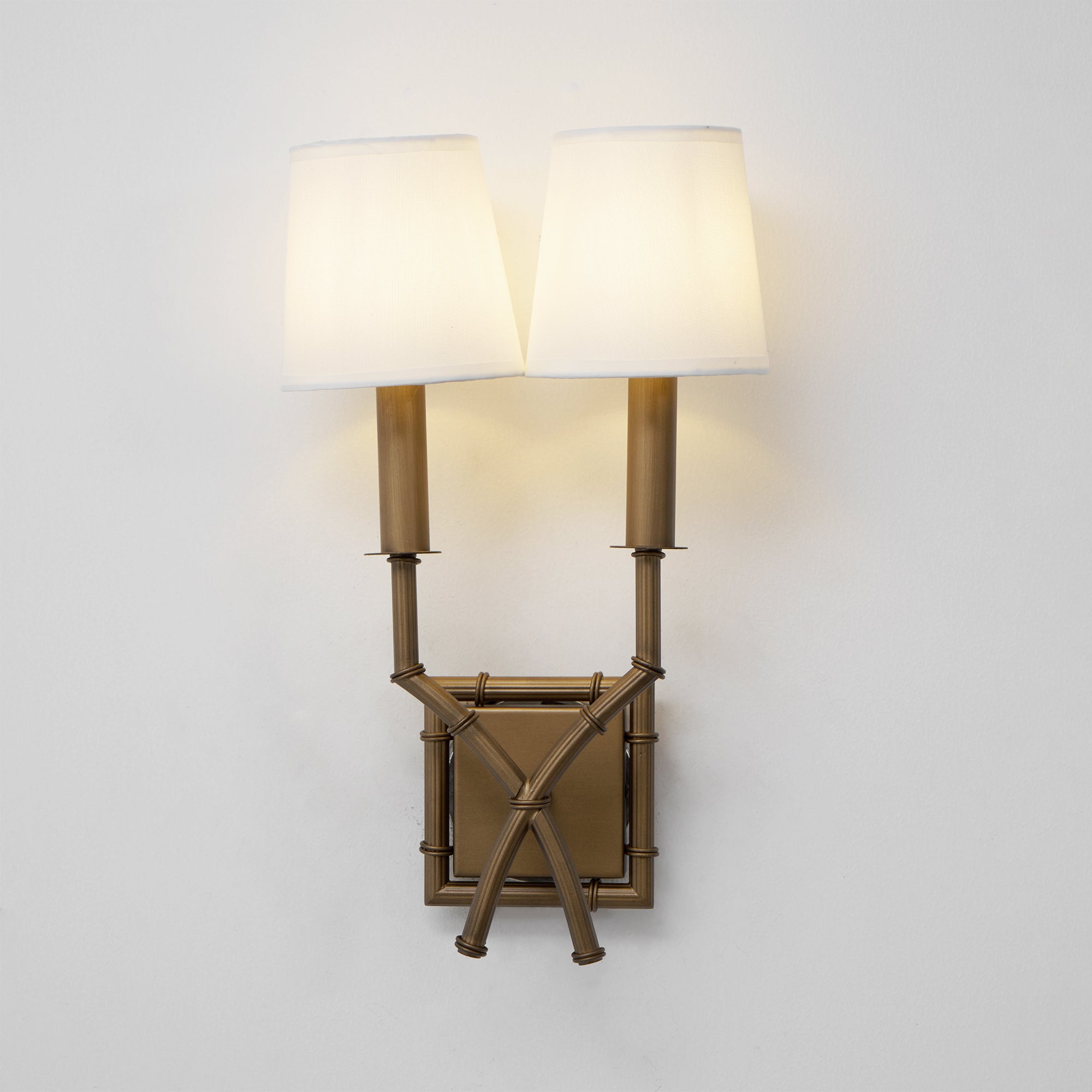 Yelp Industrielle Vintage Wandleuchte aus Bambusgewebe-Letslighting