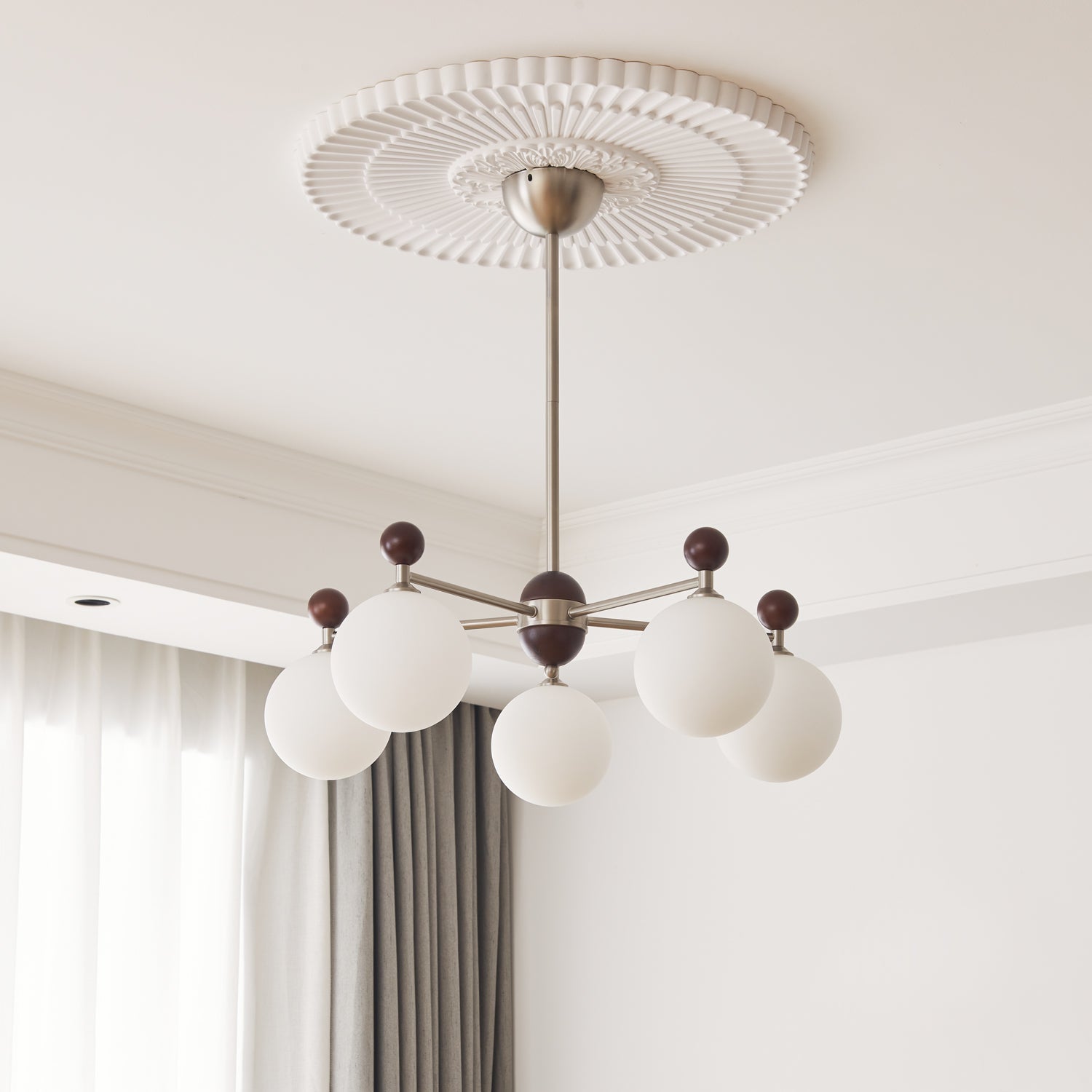 Cimirora Traditionelle Eleganz Holz Glas Kronleuchter-Letslighting