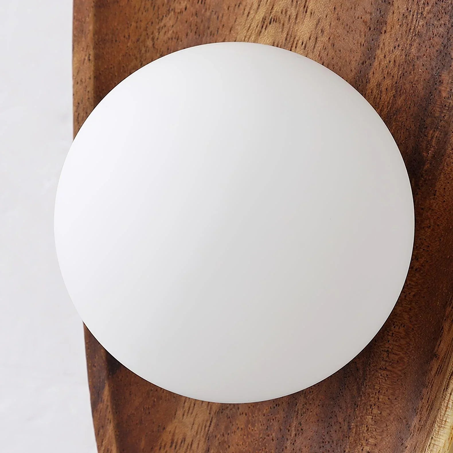 Ligno Wandleuchte aus Naturholz und Glas