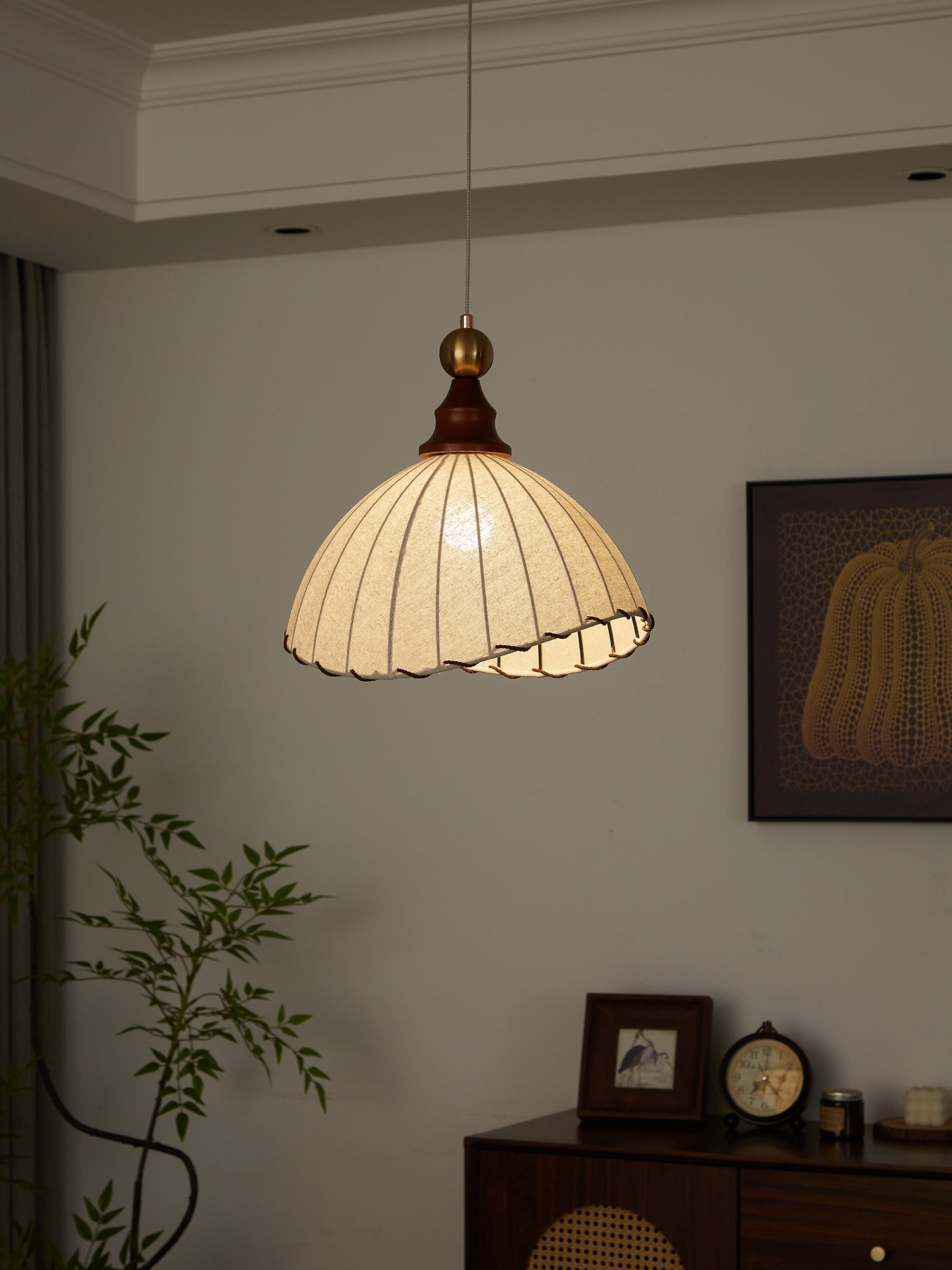 Thalira Holz Stoff Elegant Pendelleuchte-Letslighting