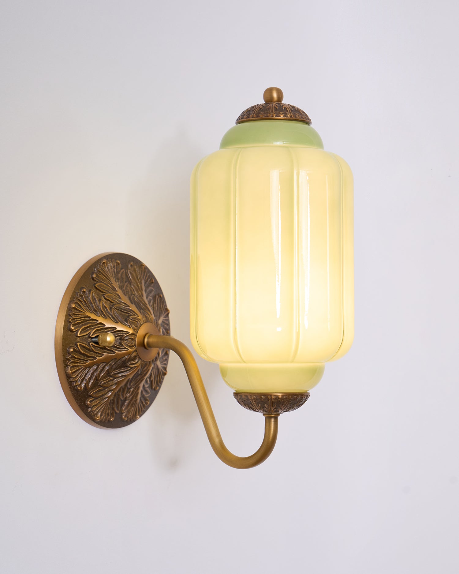 Melvane Vintage Rosa Glas Wandleuchte-Letslighting