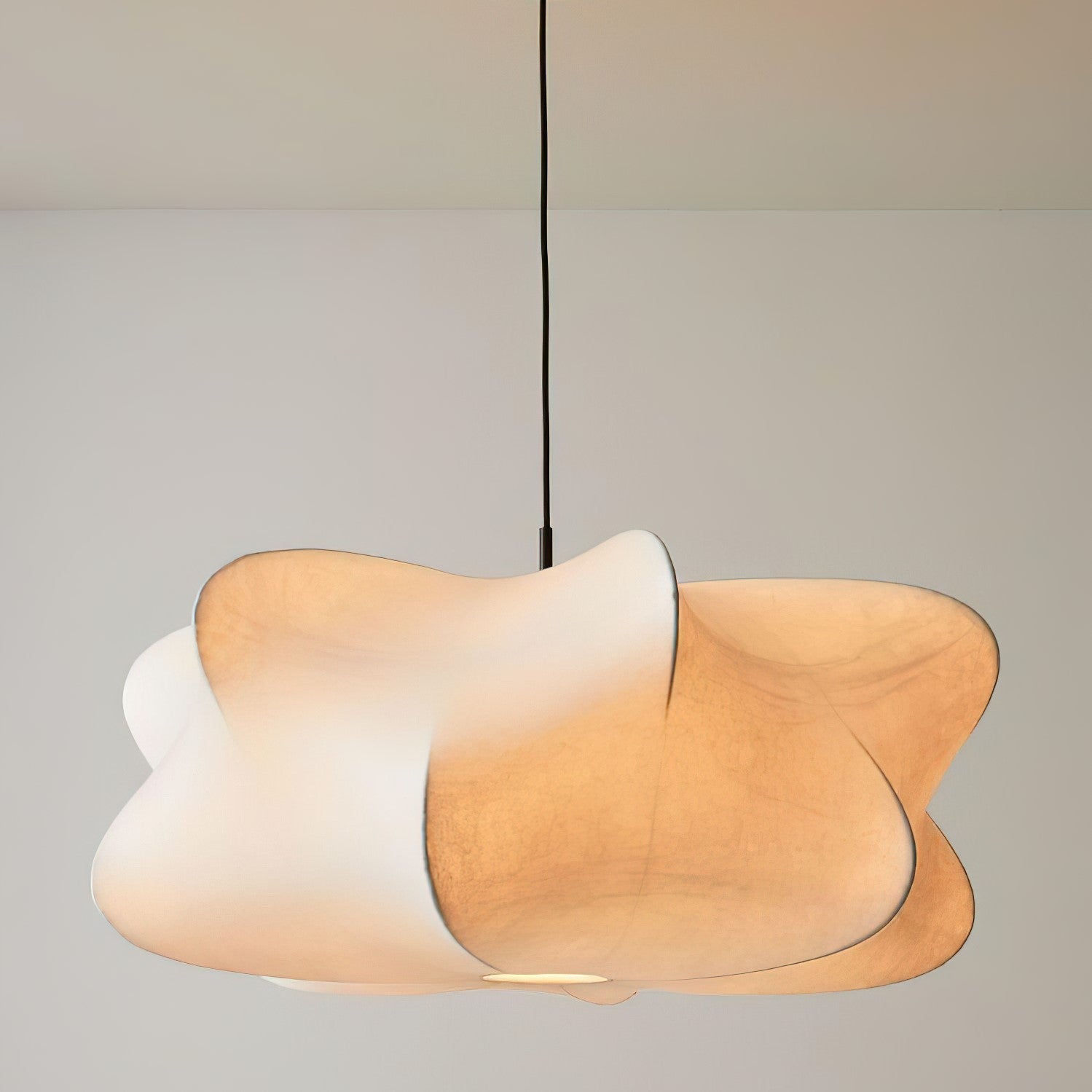 Pino Pendelleuchte im Kokon-Design
