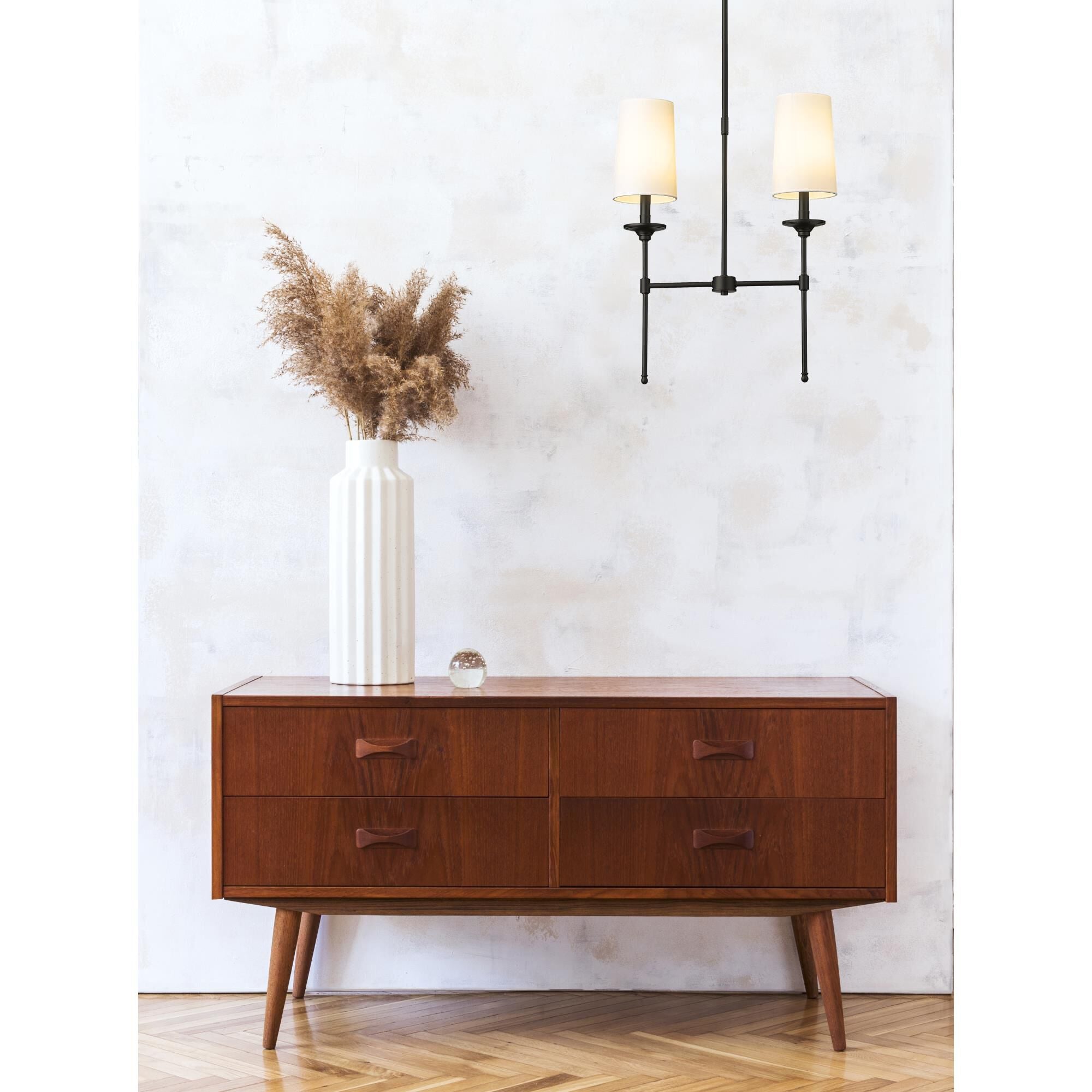 Verinyra Industrieller Vintage Kronleuchter aus Messing mit Stoffbezug-Letslighting
