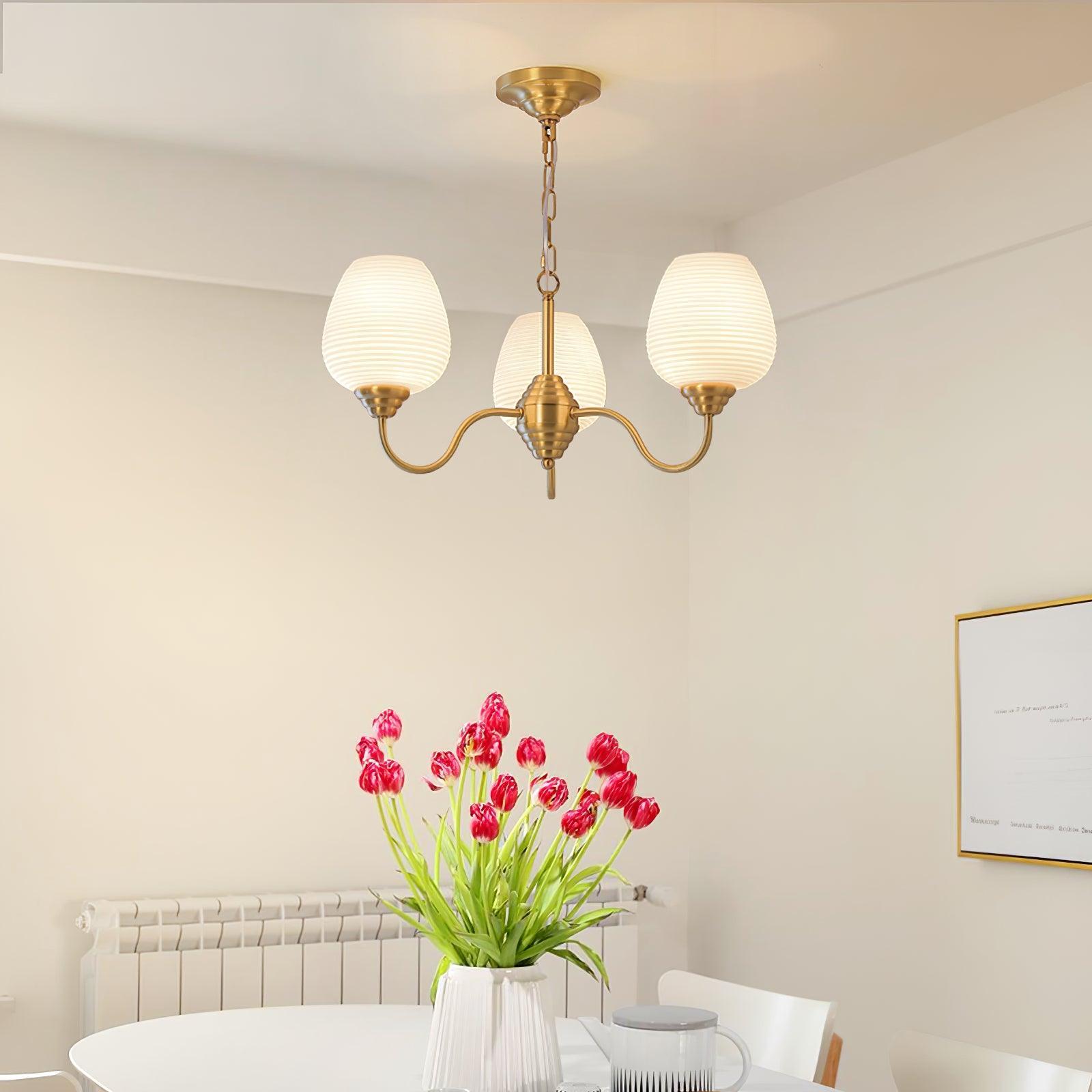 Lustra Kronleuchter Antik Messing Weiß Glas-Letslighting