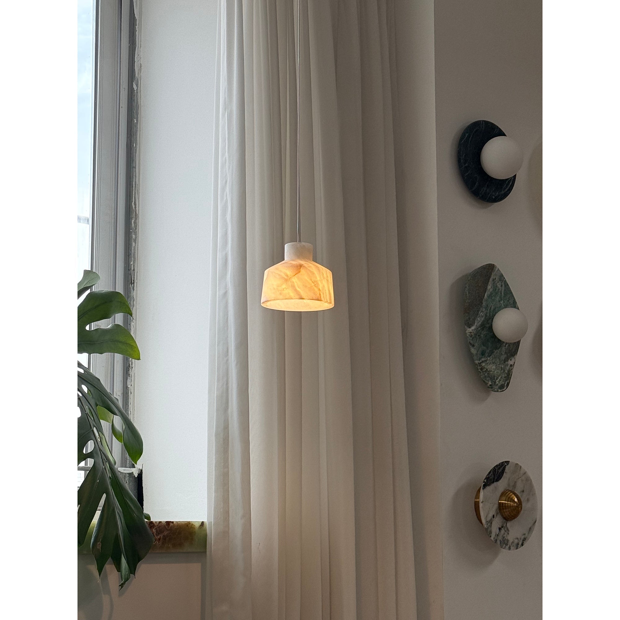 Aursore Modern Minimalist Alabaster Pendant Lamp - Letslighting