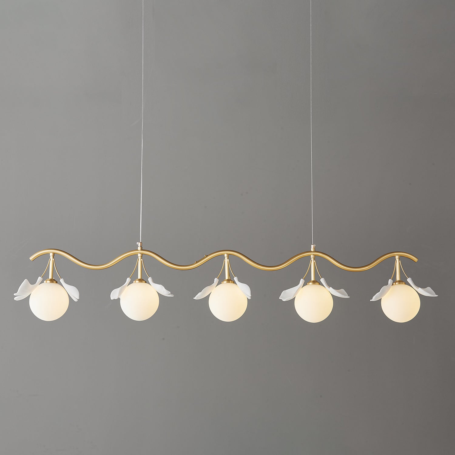 Olivia Keramik Gingko Blume Messing Kronleuchter-Letslighting