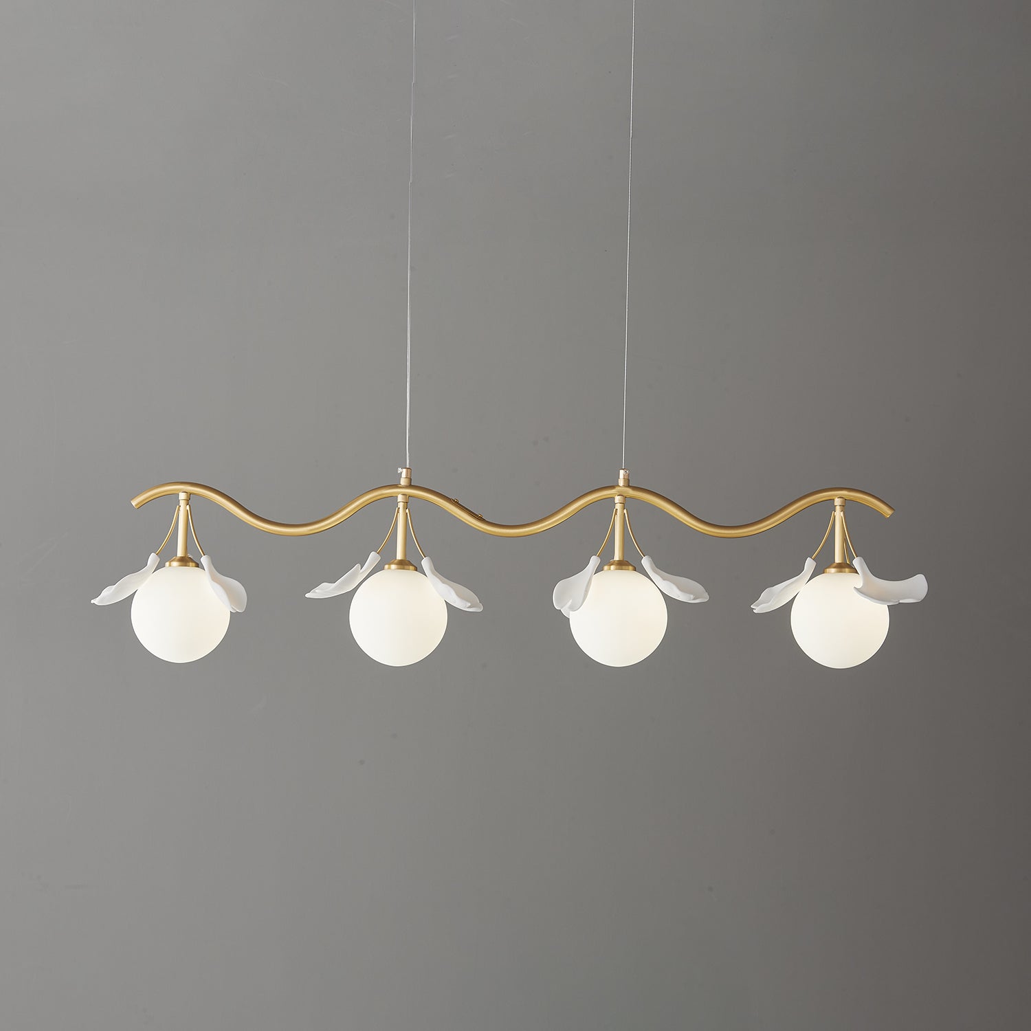 Olivia Keramik Gingko Blume Messing Kronleuchter-Letslighting