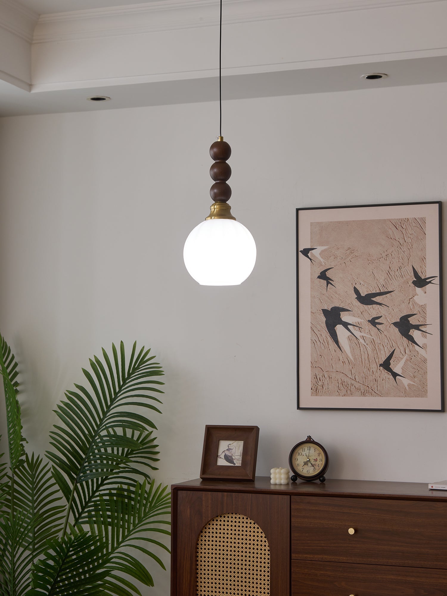 Evandra Pendant Light - Blowlighting