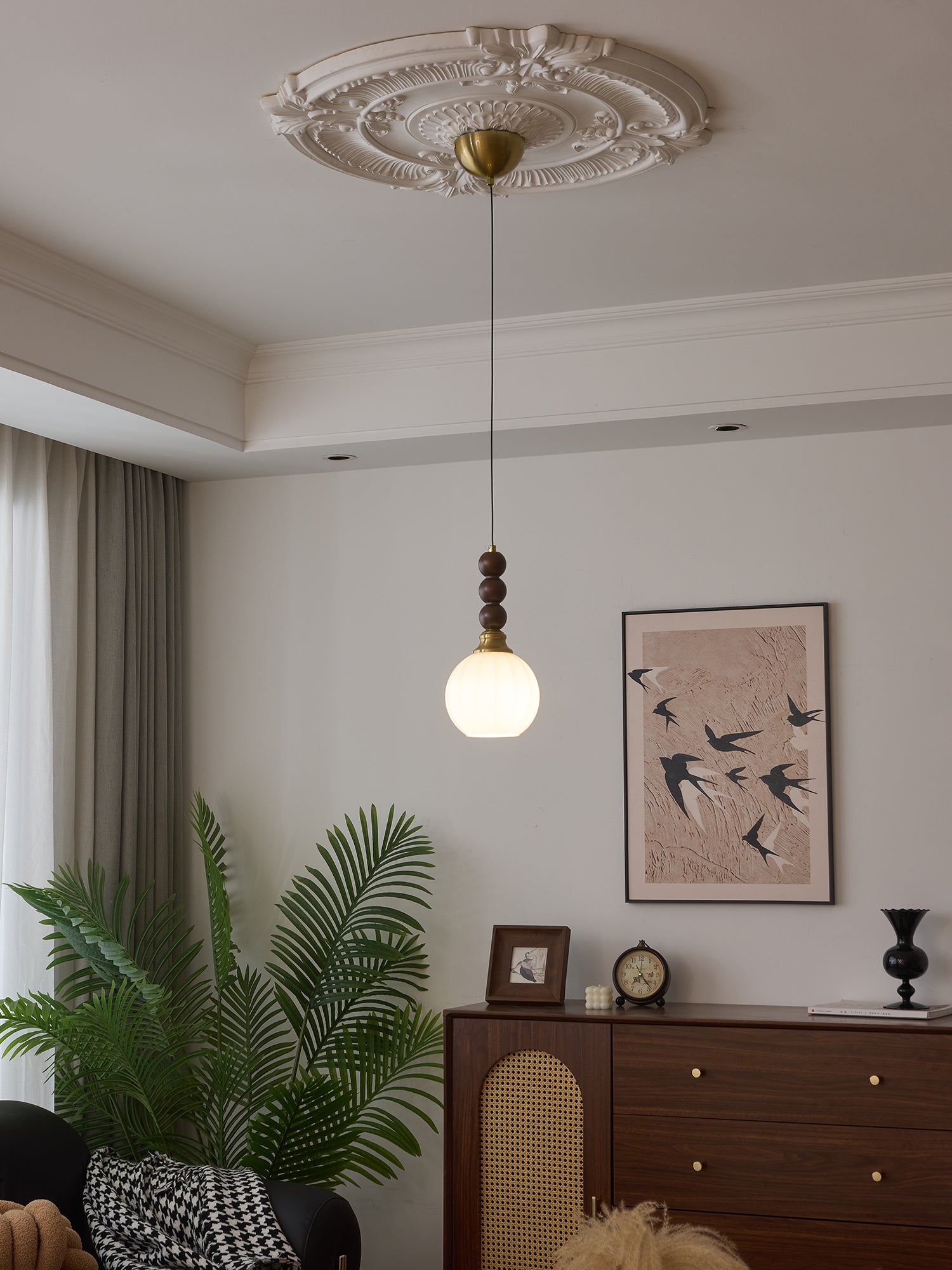 Evandra Pendant Light - Blowlighting