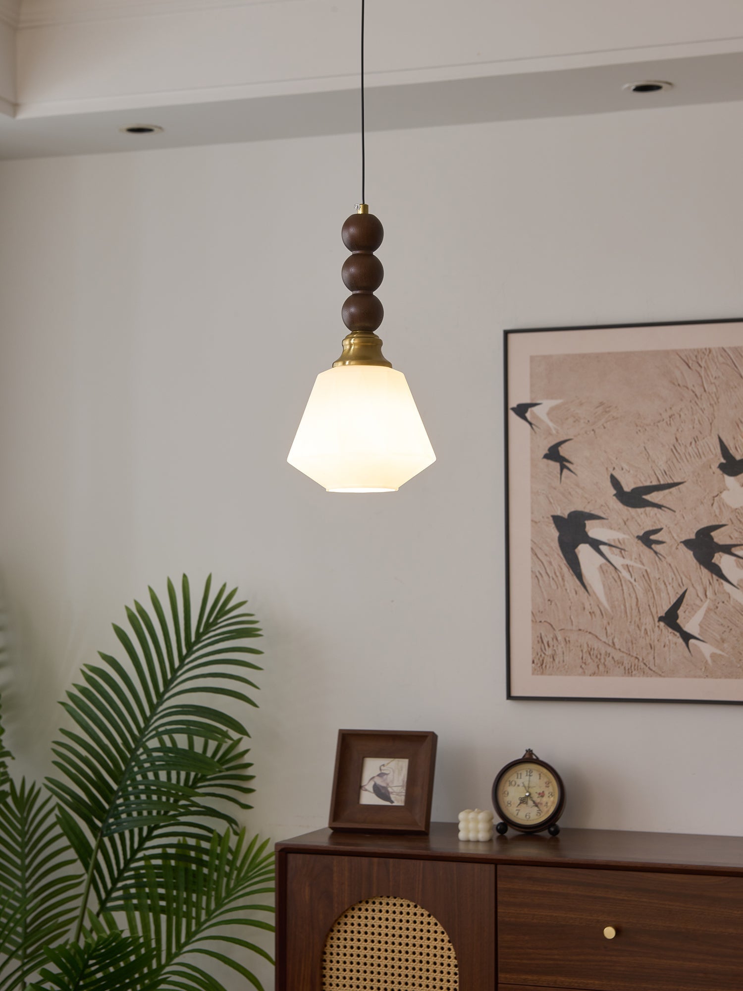 Evandra Pendant Light - Blowlighting