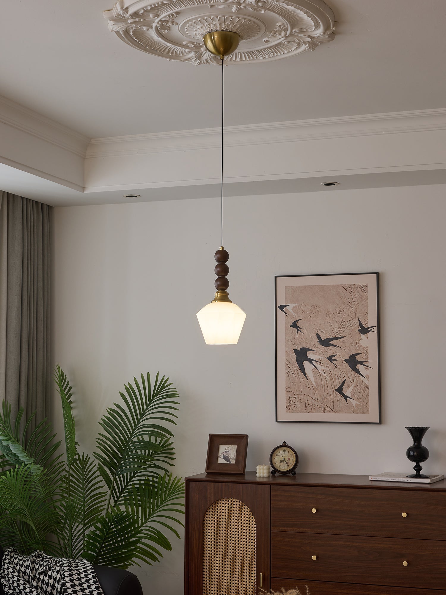 Evandra Pendant Light - Blowlighting