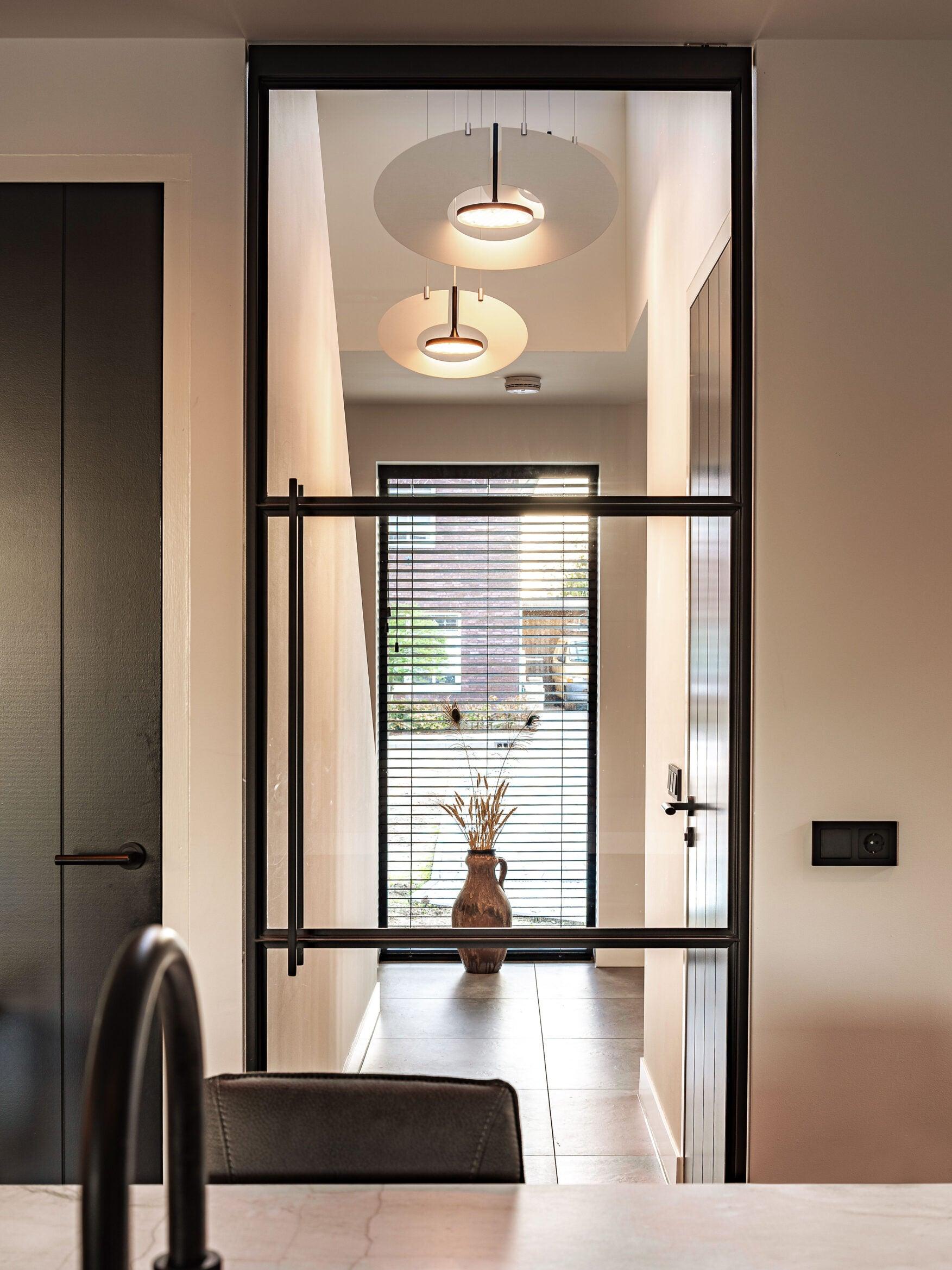 Solara Pendelleuchte Oval Ring Geometrisch-Letslighting