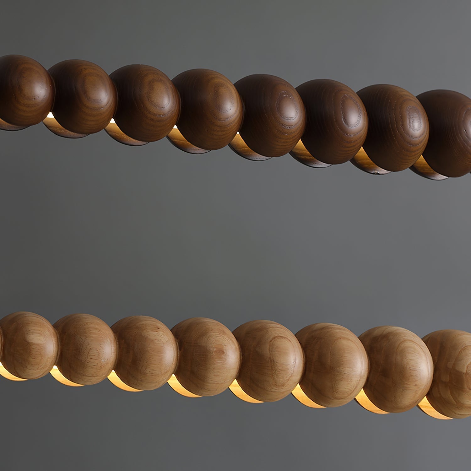 Favon Kronleuchter mit Holzperlen