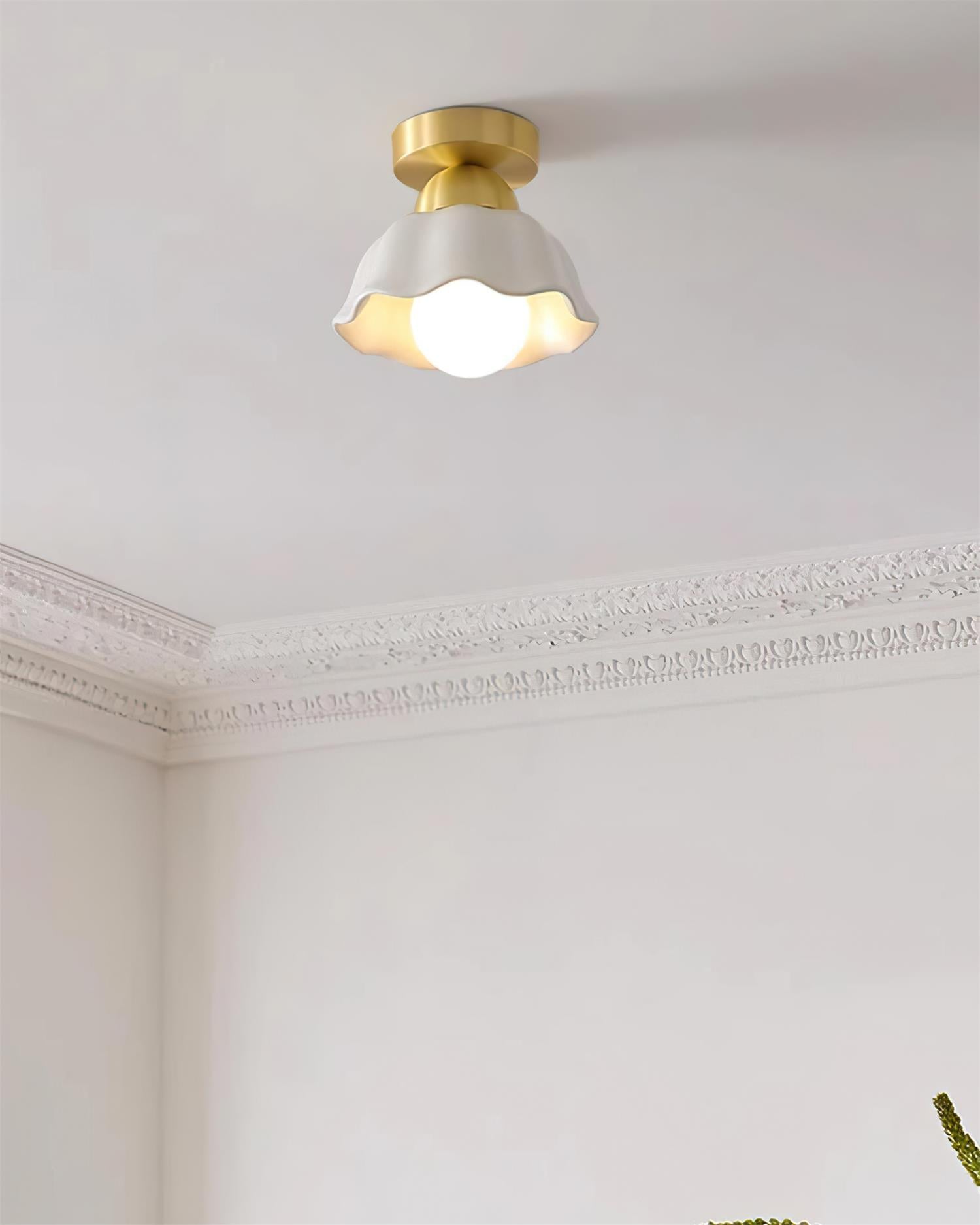 Opila Gold & Weiß Semi-Einbau Deckenleuchte-Letslighting