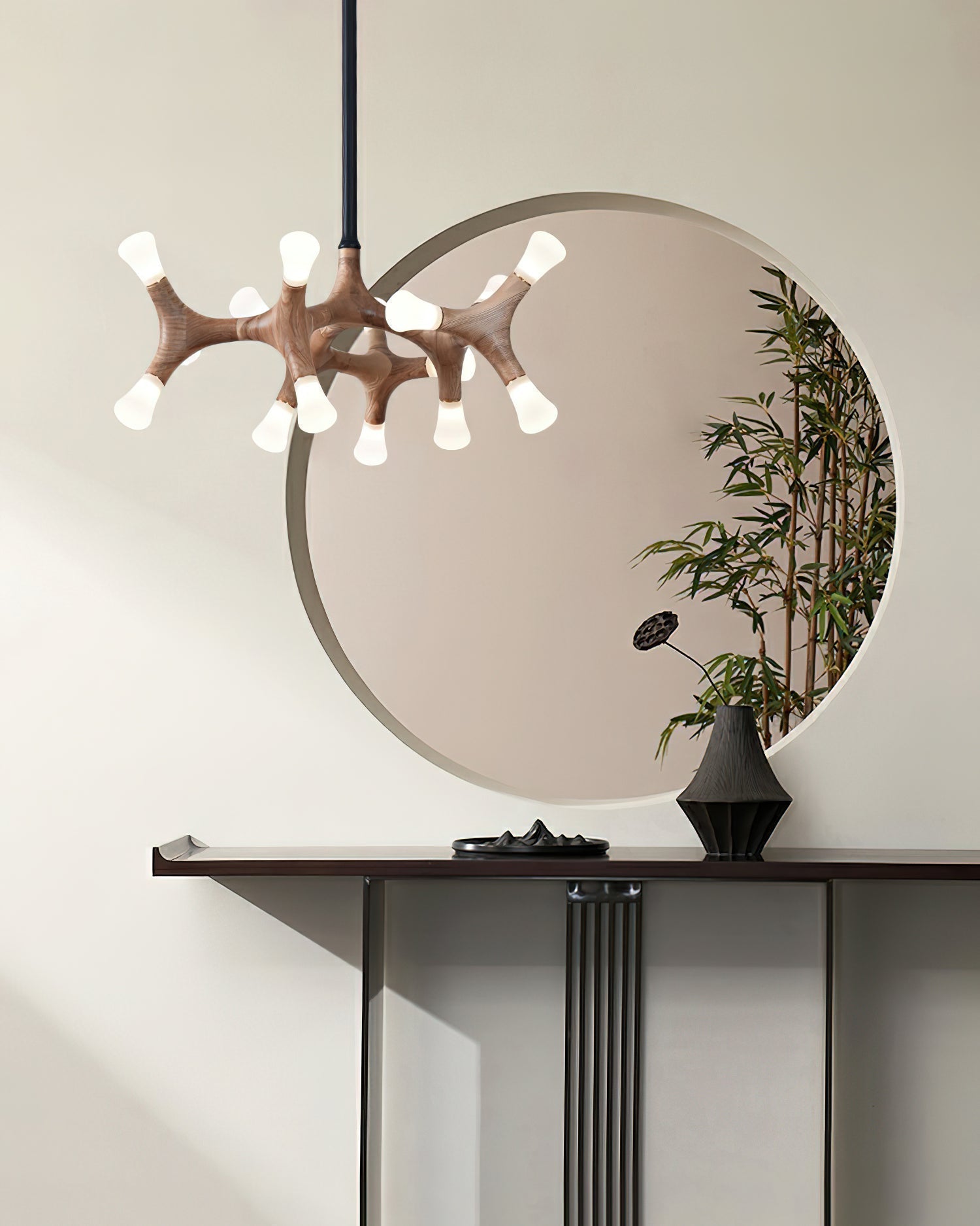 Mynorila Holz-Pendelleuchte im Ast-Design-Letslighting