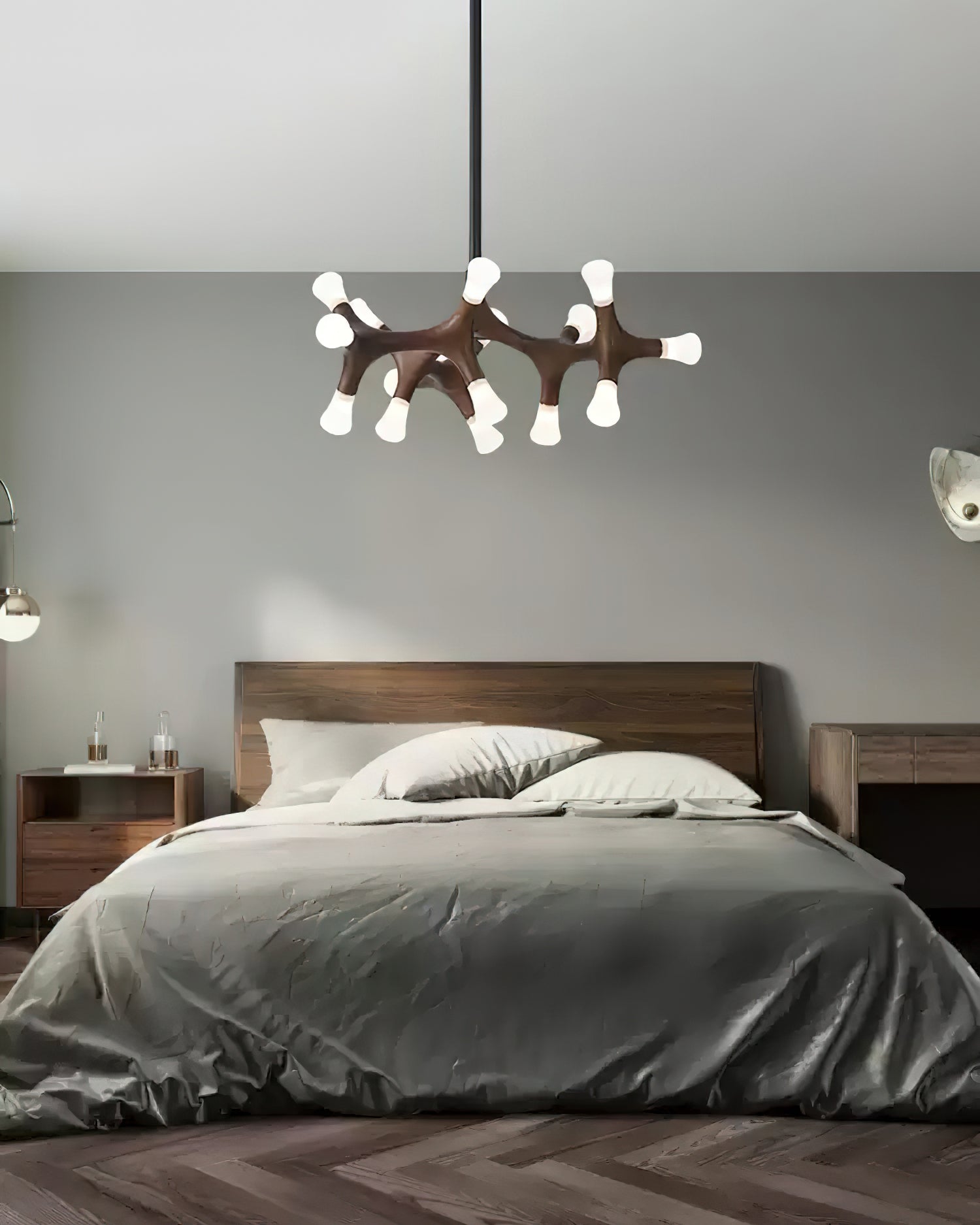 Mynorila Holz-Pendelleuchte im Ast-Design-Letslighting
