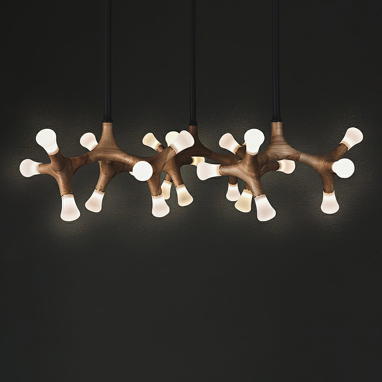 Mynorila Holz-Pendelleuchte im Ast-Design-Letslighting