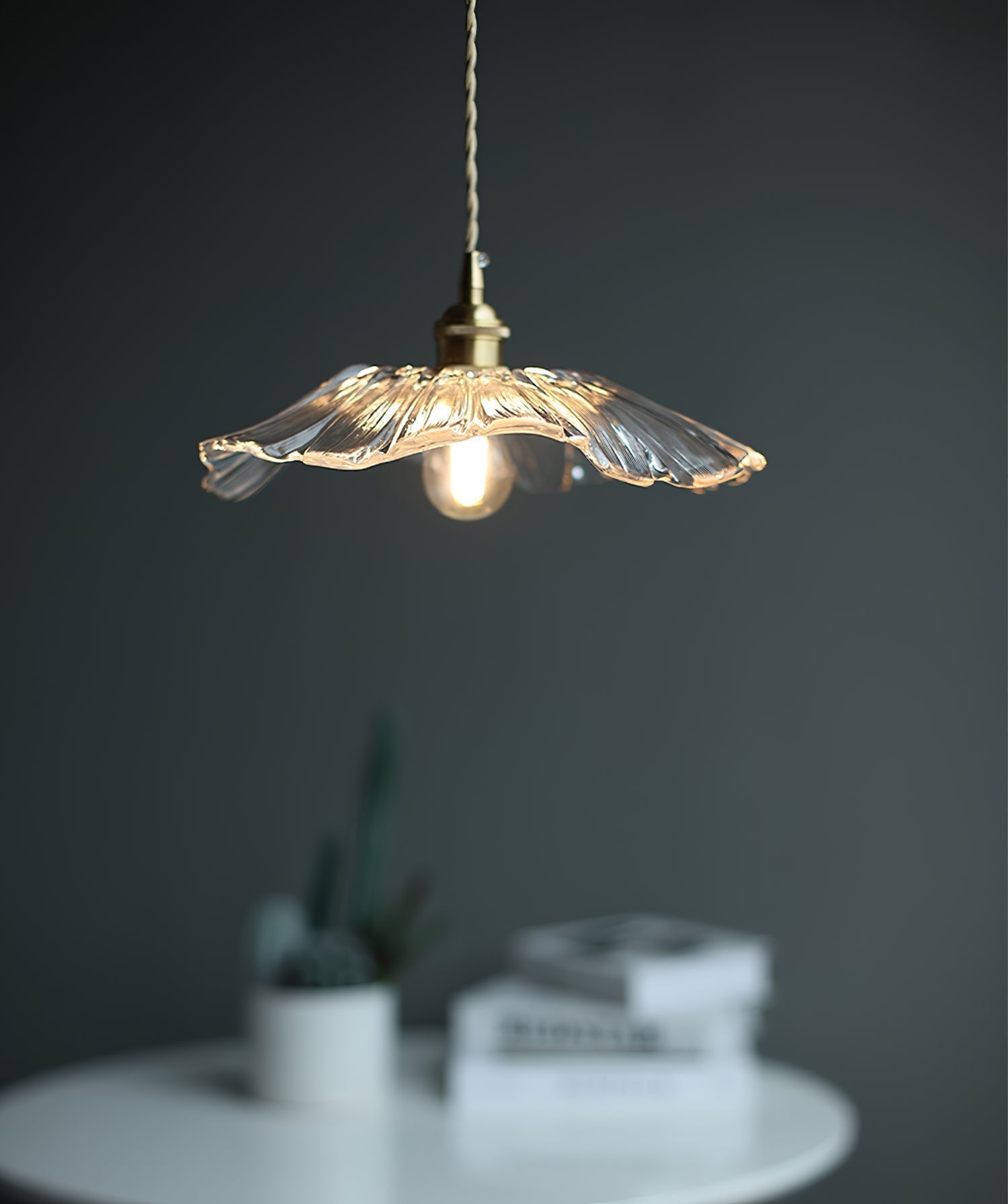 Aurvarira Glas Modern Minimalistisch Art Pendelleuchte-Letslighting