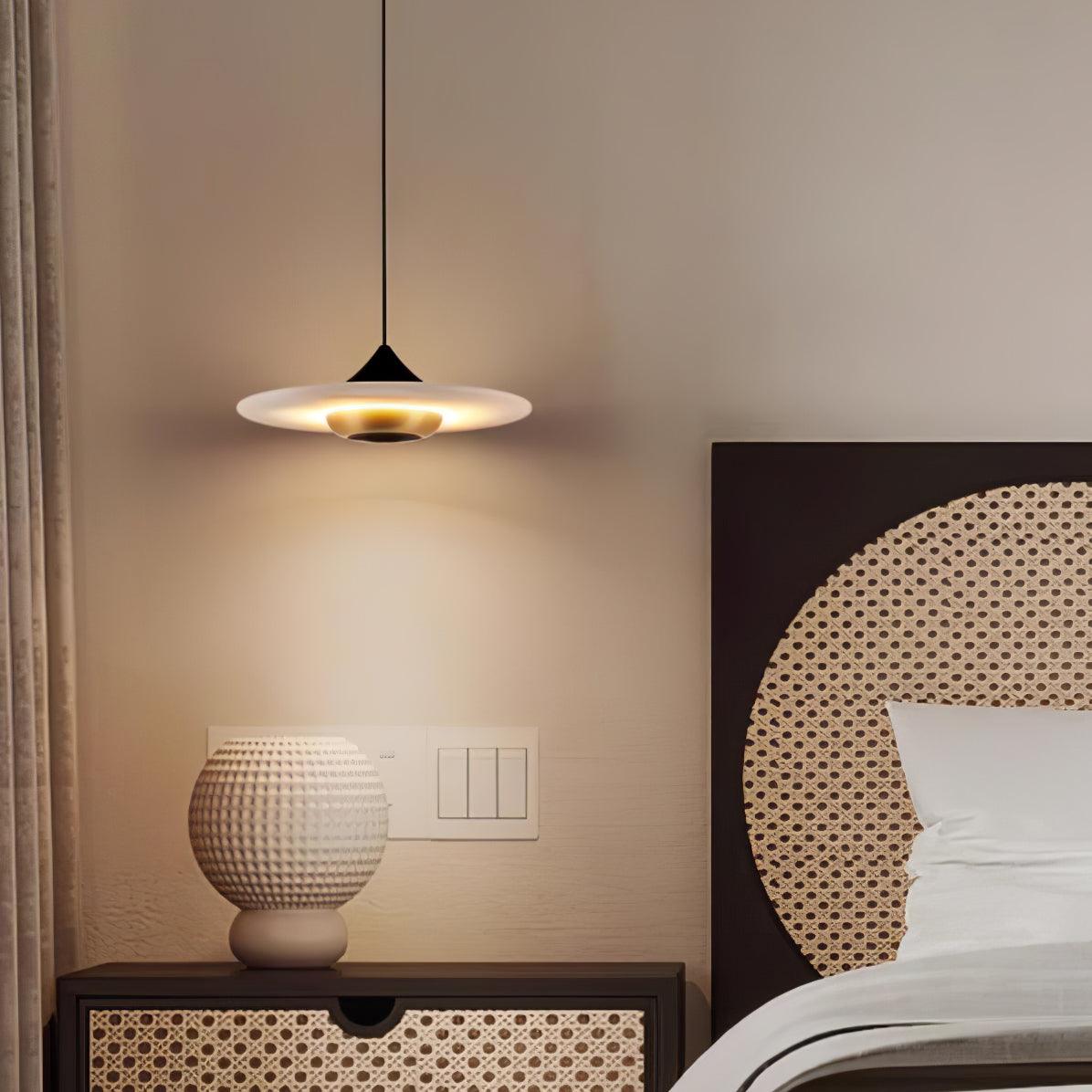 Flying Saucer Marble Pendant Lamp - Blowlighting