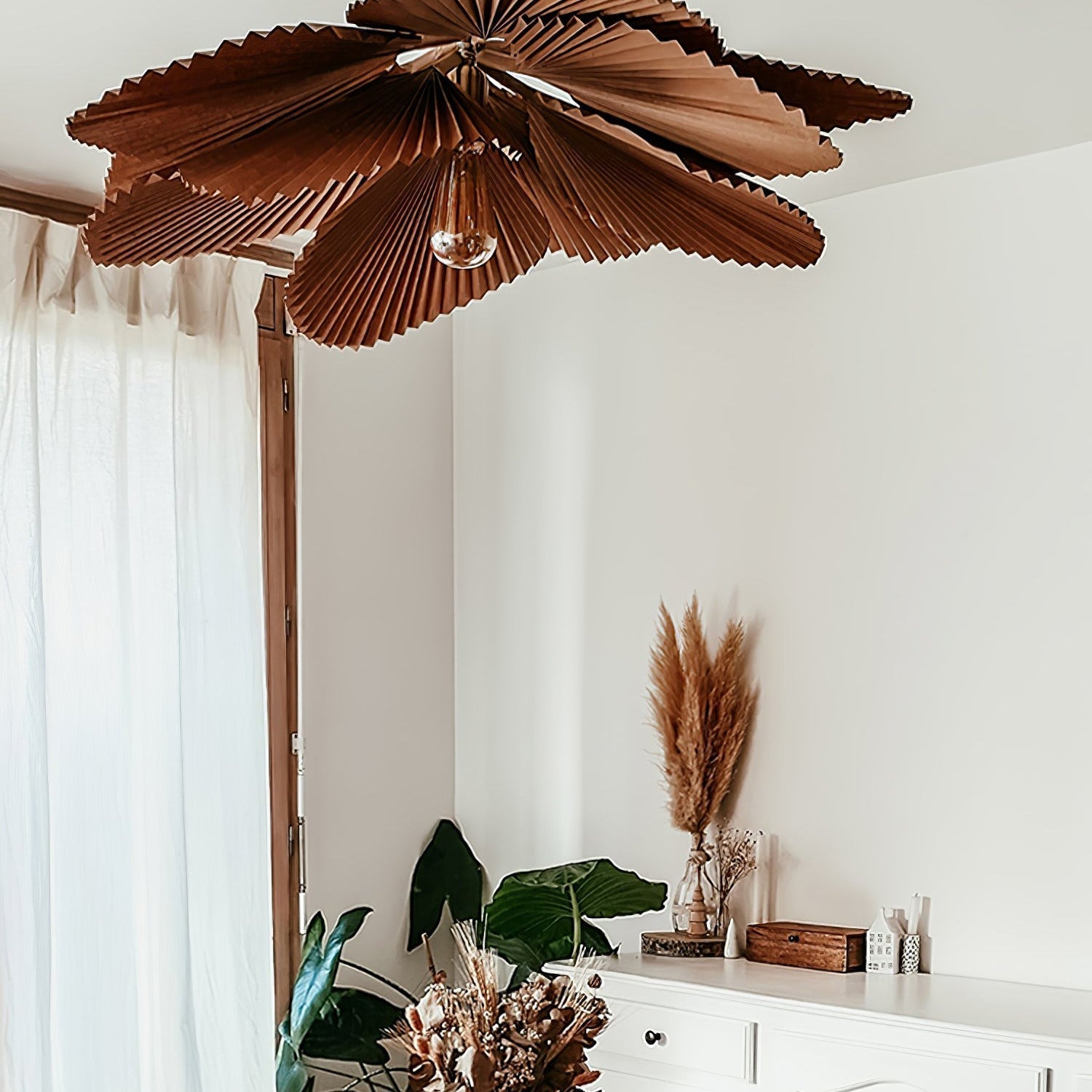 Lyra Gefaltete Lotusblatt-Pendelleuchte aus Papier