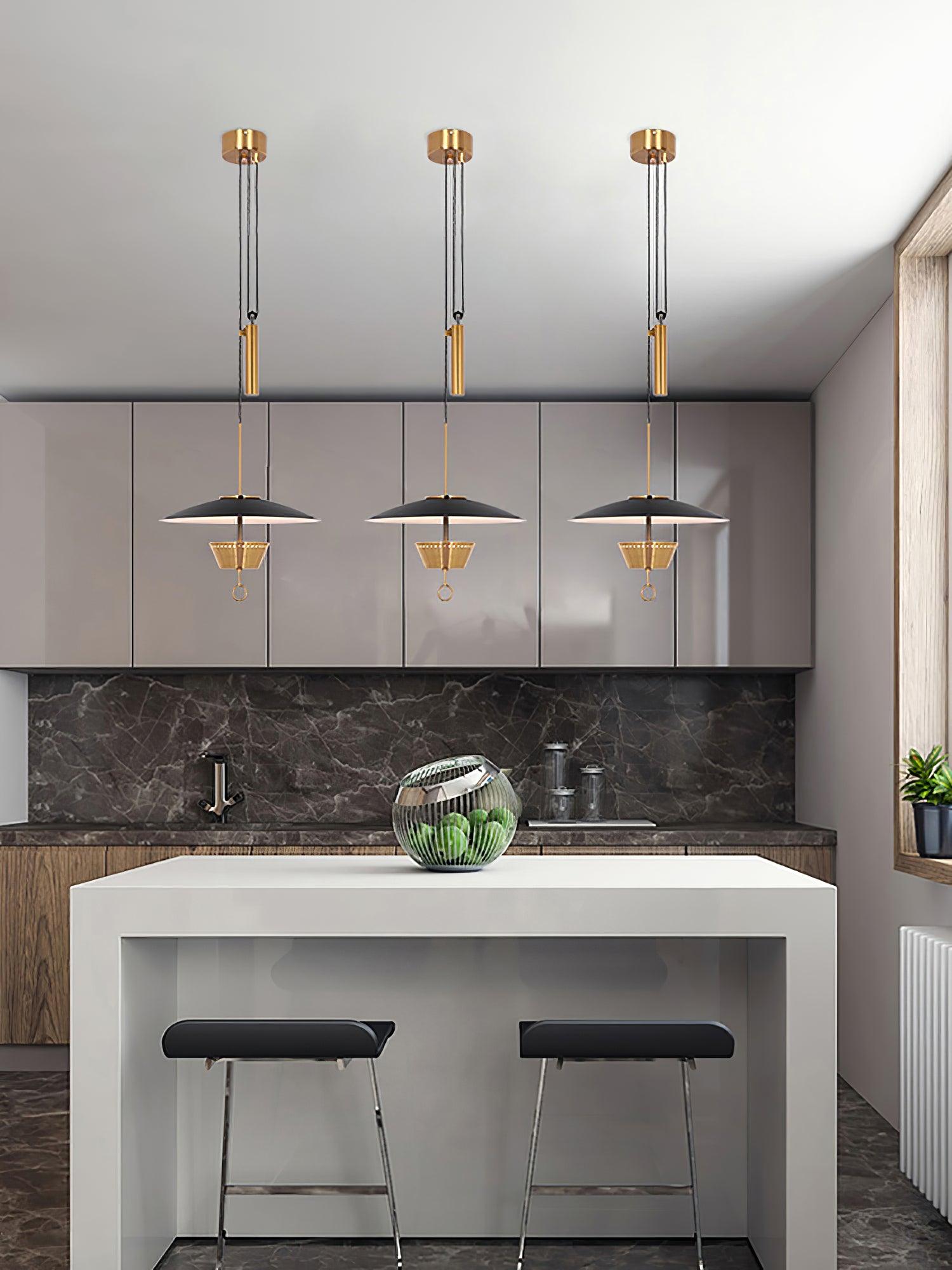 Lustra Retro-Kronleuchter aus Messing-Letslighting