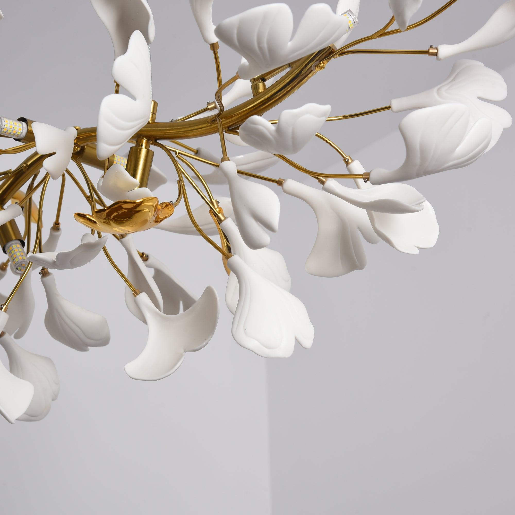 Olivia Linearer Kronleuchter aus Keramik mit Gingko-Muster-Letslighting