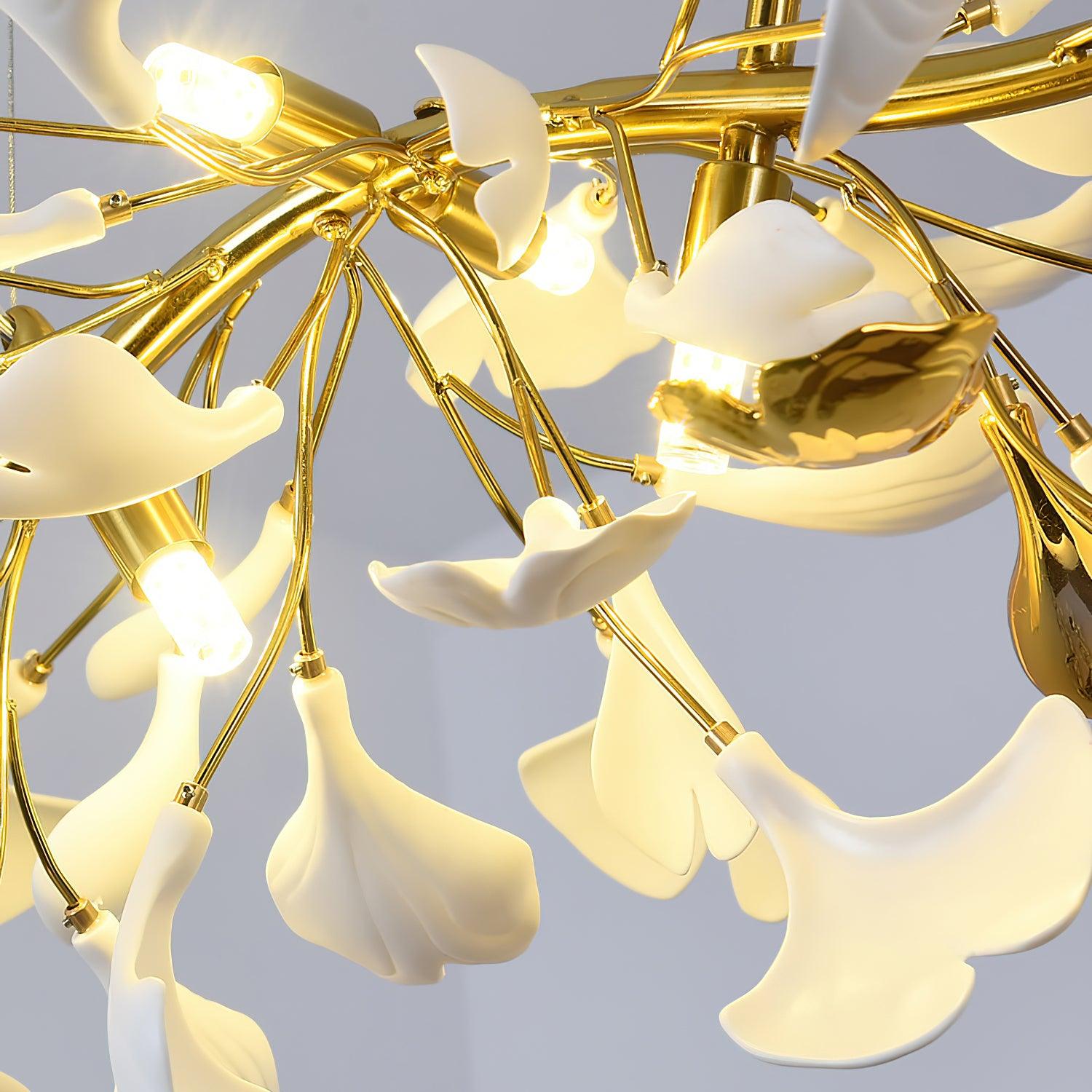 Olivia Linearer Kronleuchter aus Keramik mit Gingko-Muster-Letslighting