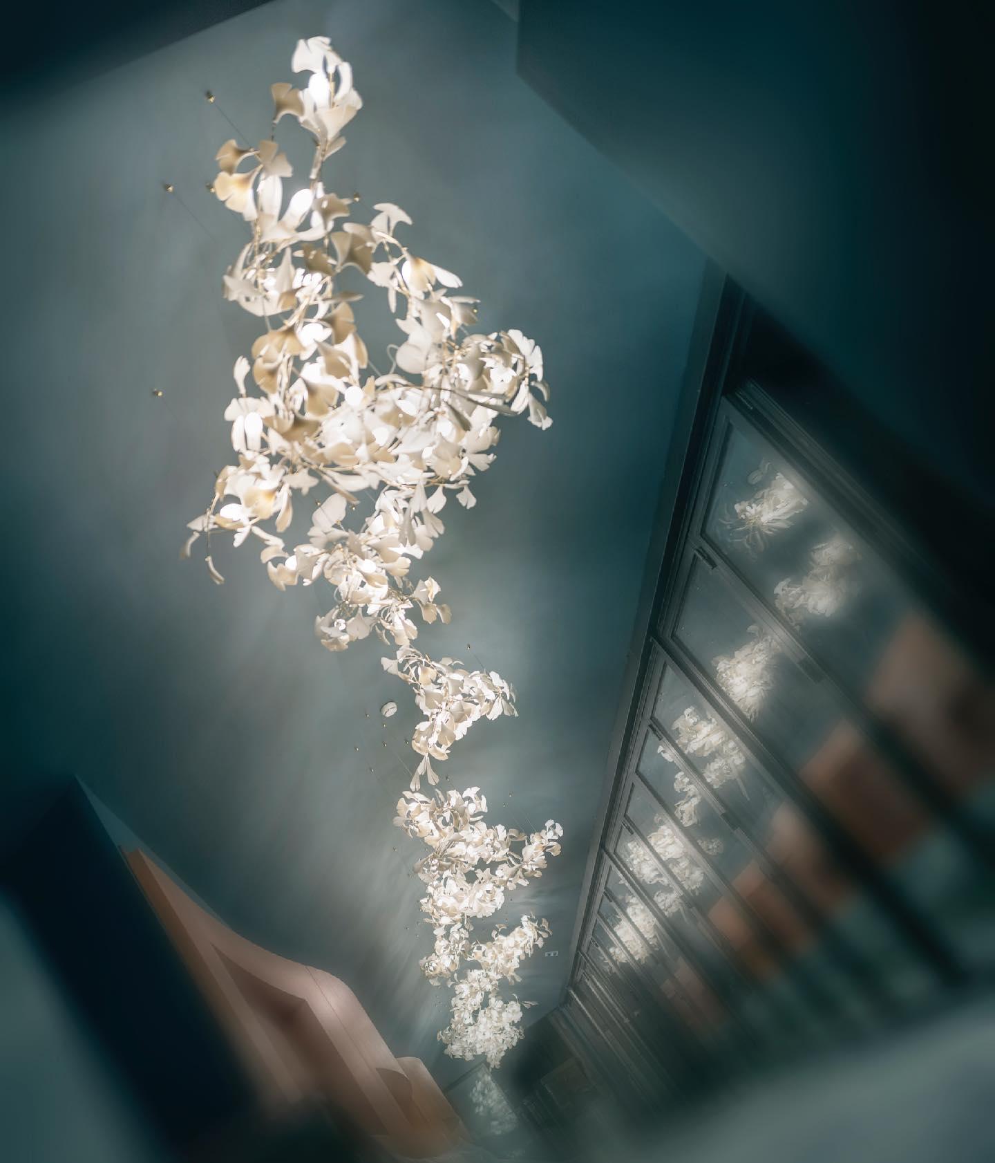 Gingko Chandelier A - Blowlighting
