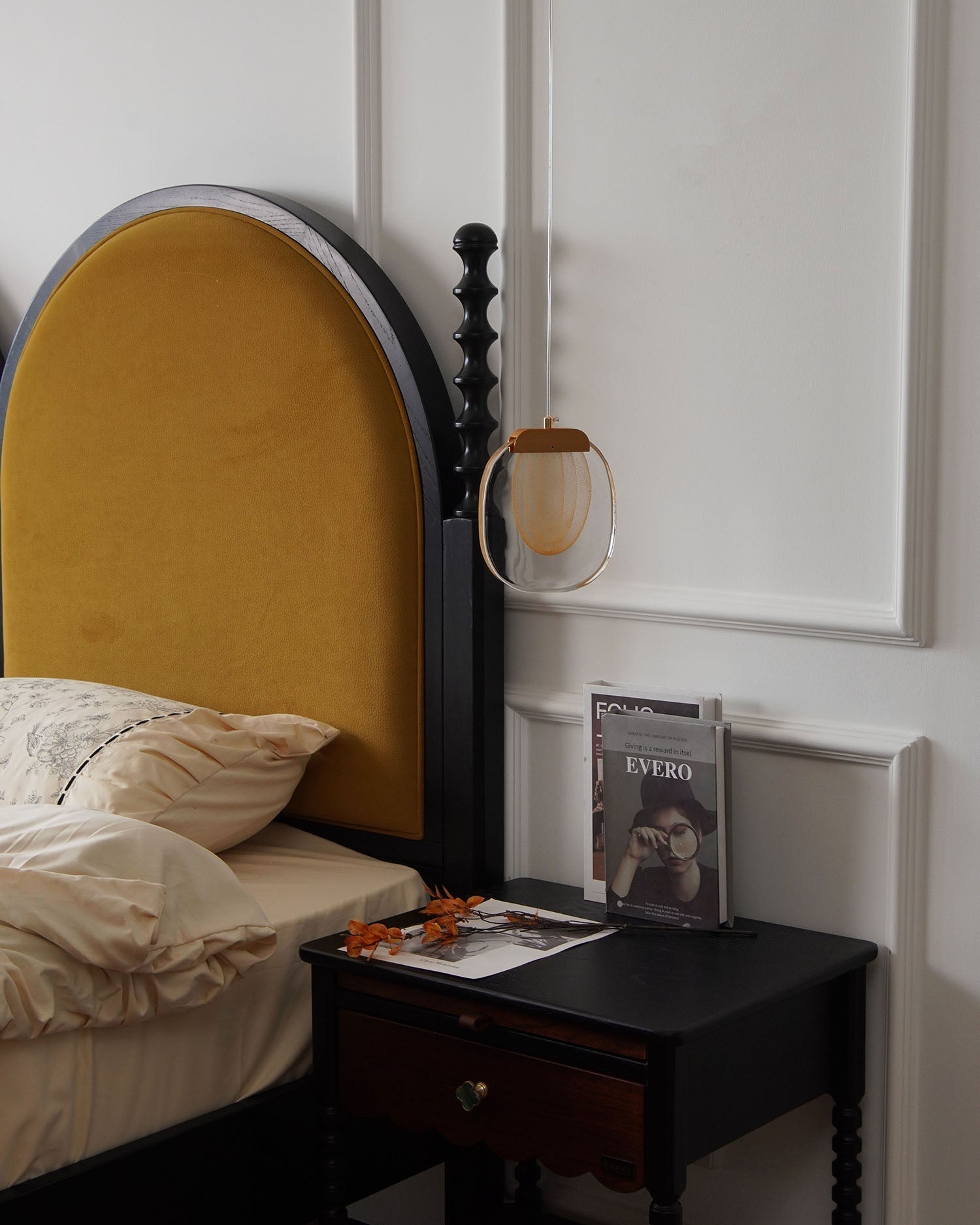 Avesia Minimalist Glass Pendant Light Staircase - Letslighting