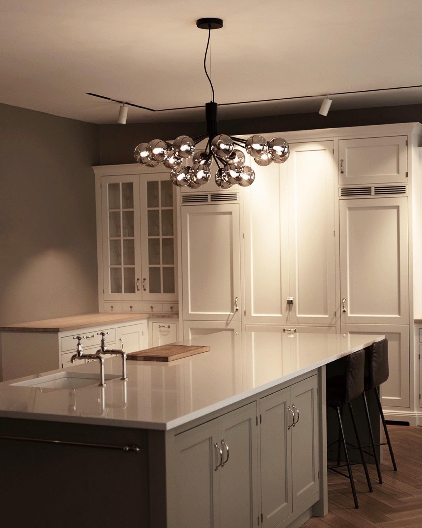 Lustra Pendelleuchte Glaskugel Cluster Messing-Letslighting