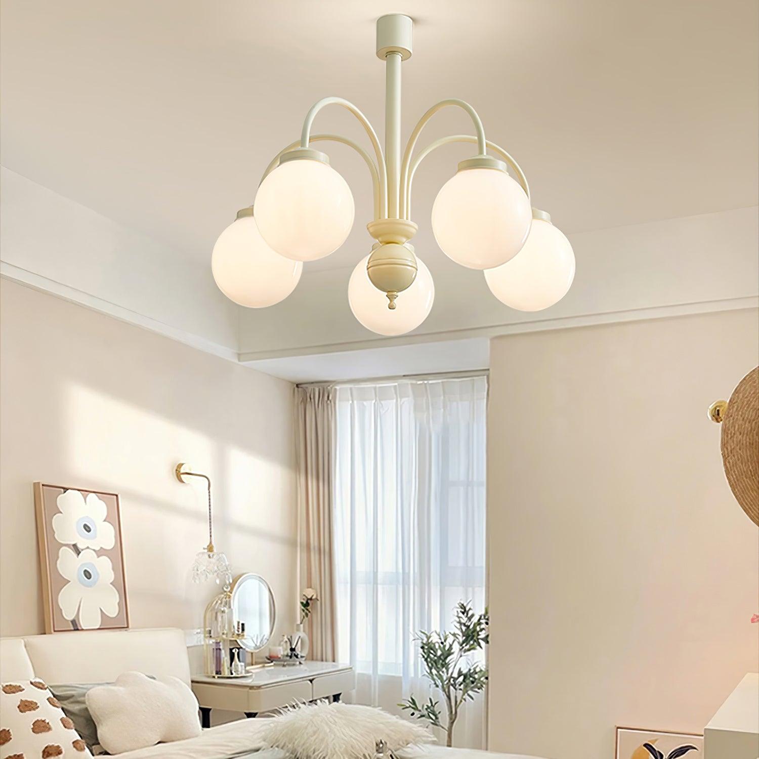 Lustra Kronleuchter Creme Glaskugeln-Letslighting