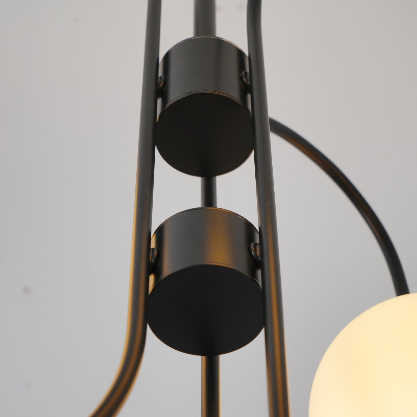 Lustra Kronleuchter Messing Globe Cluster Gebogener Arm-Letslighting