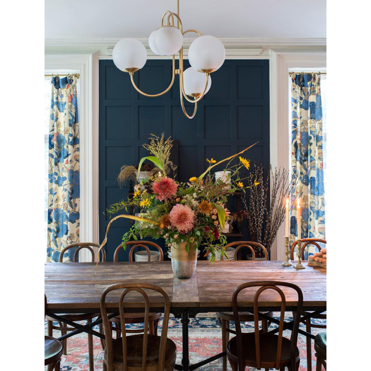 Zathaor Individual Creativity Metal Glass Chandelier - Letslighting