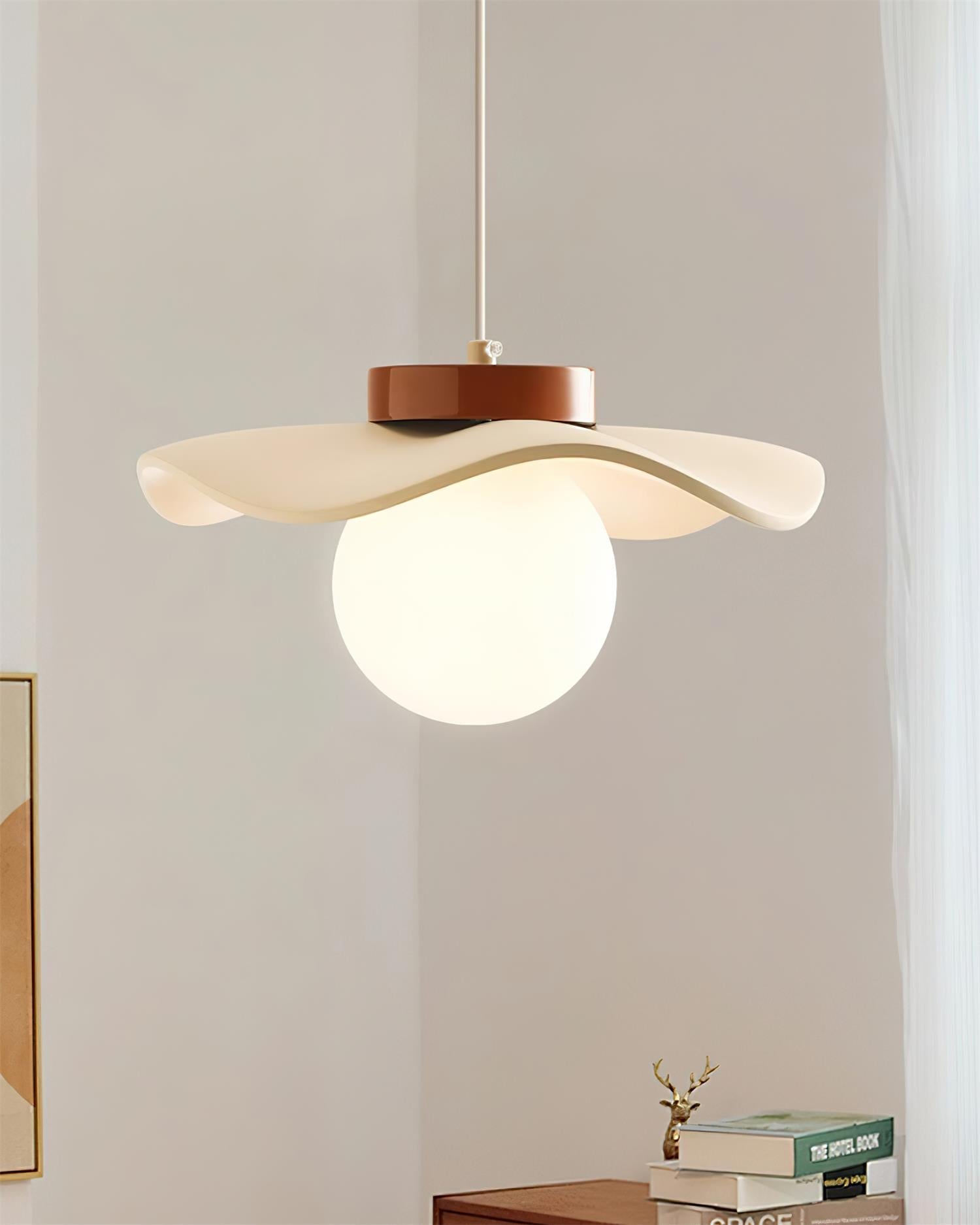 Pendelleuchte Glas Schirm Skulptural Minimalistisch-Letslighting