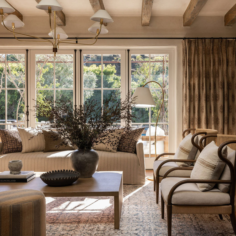 Elizabeth Staggered Tail Chandelier