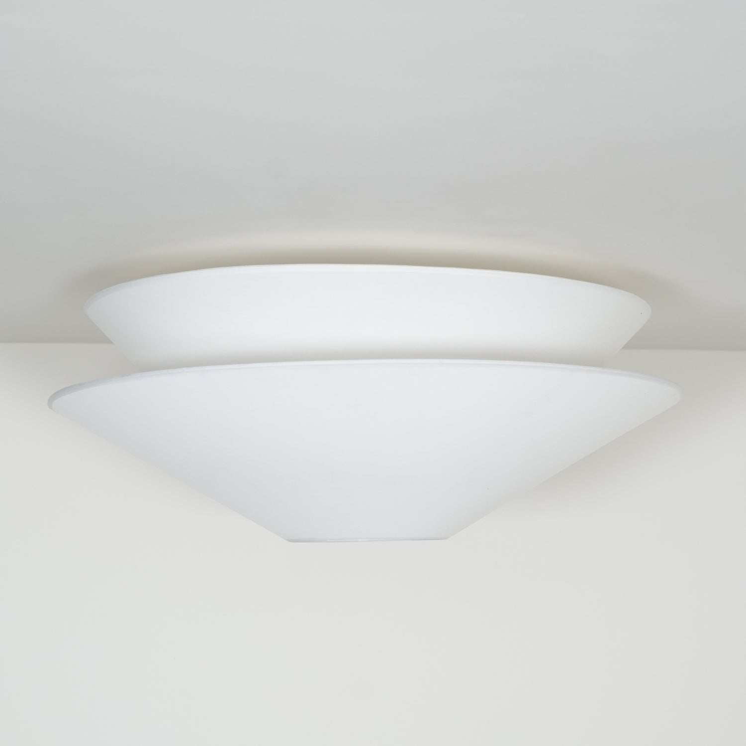 Gull Flushmount Ceiling Light - Blowlighting
