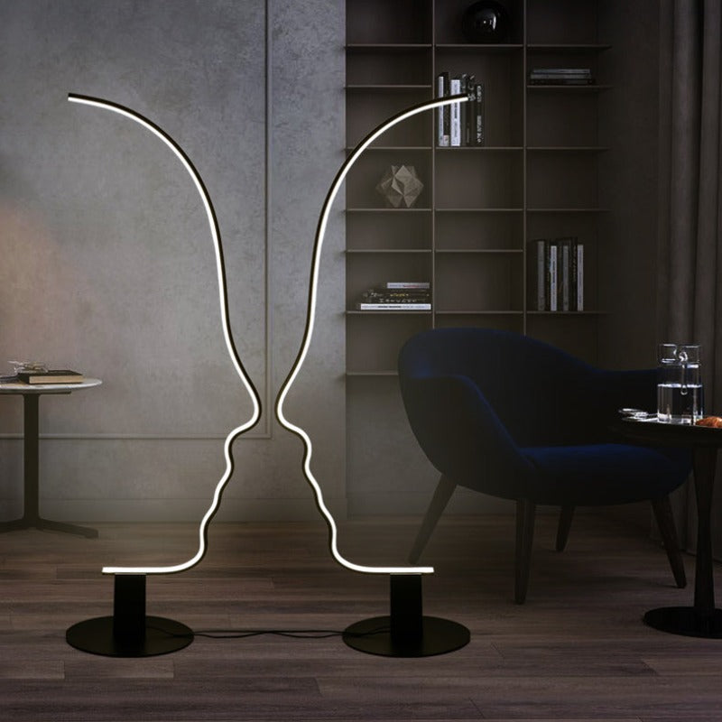 Arisha Minimalistisch Stehlampe mit menschlichem Gesichtsprofil und Bogen Linear