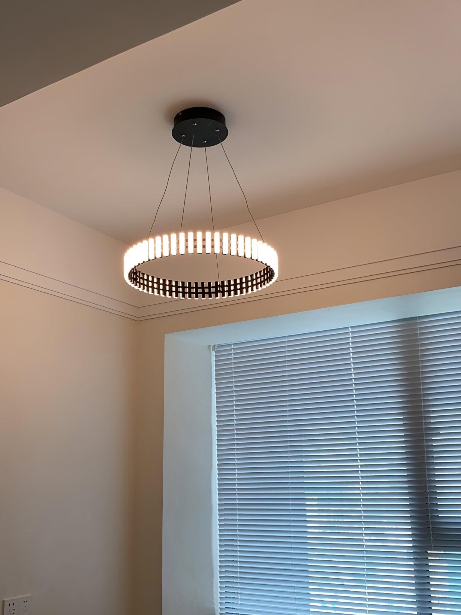 Rivo Stylis Hängende LED-Kronleuchter-Letslighting