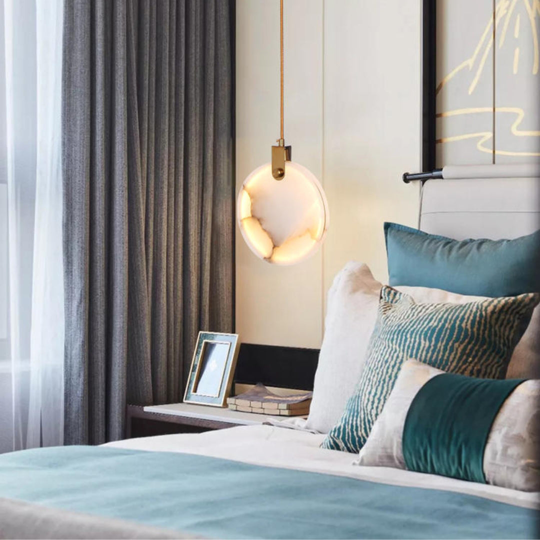 Codoros Alabaster Pendant Light - Neutralighting