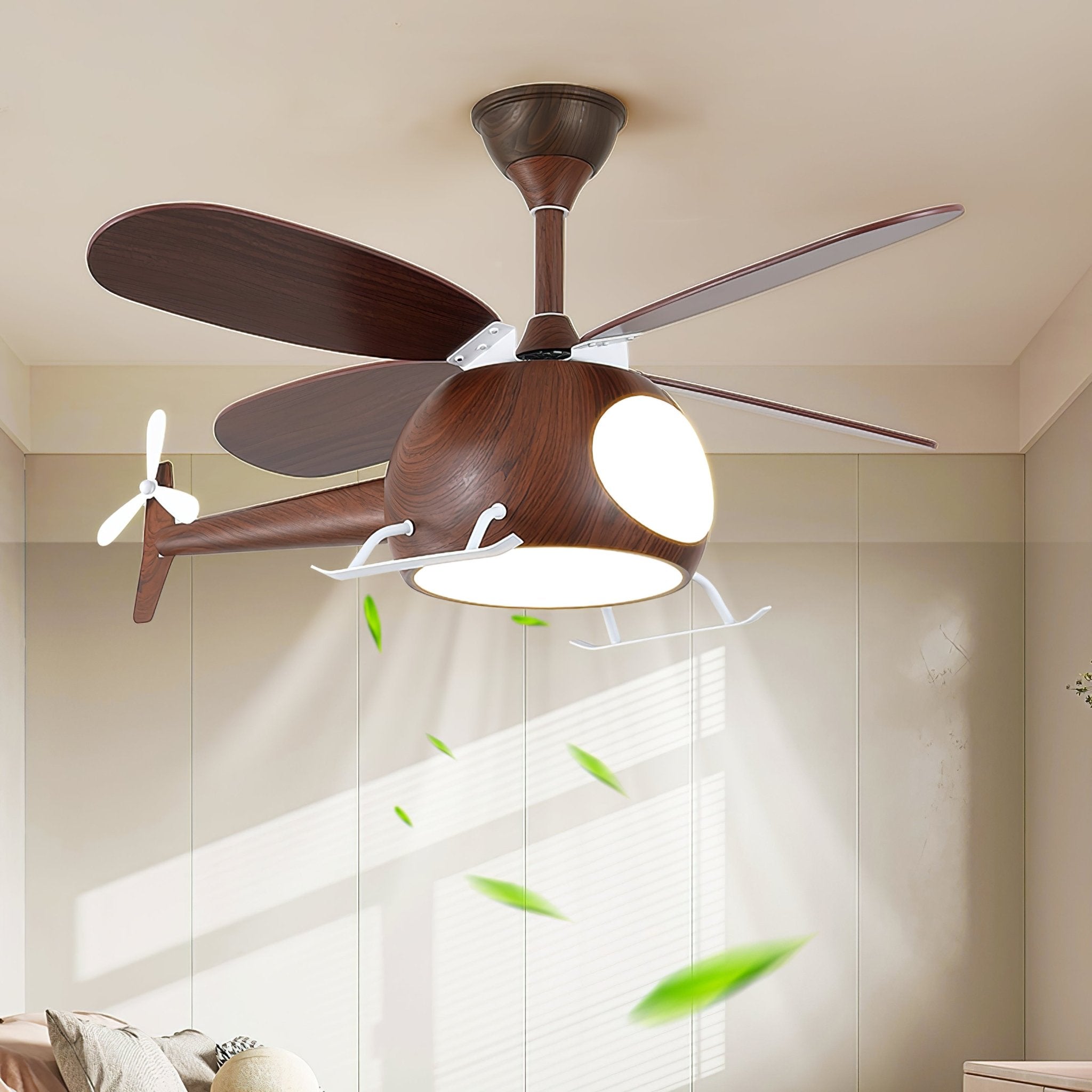 Aviara Ventilatorleuchte zeigt ihr kompaktes Design (Ø 70cm x H 30cm)