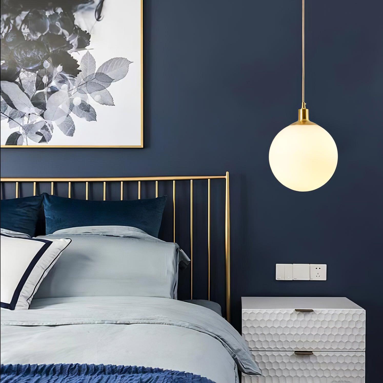 Holly Pendant Light - Blowlighting